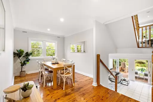 55 Duntroon Avenue, Roseville Leased by The Marshall Group