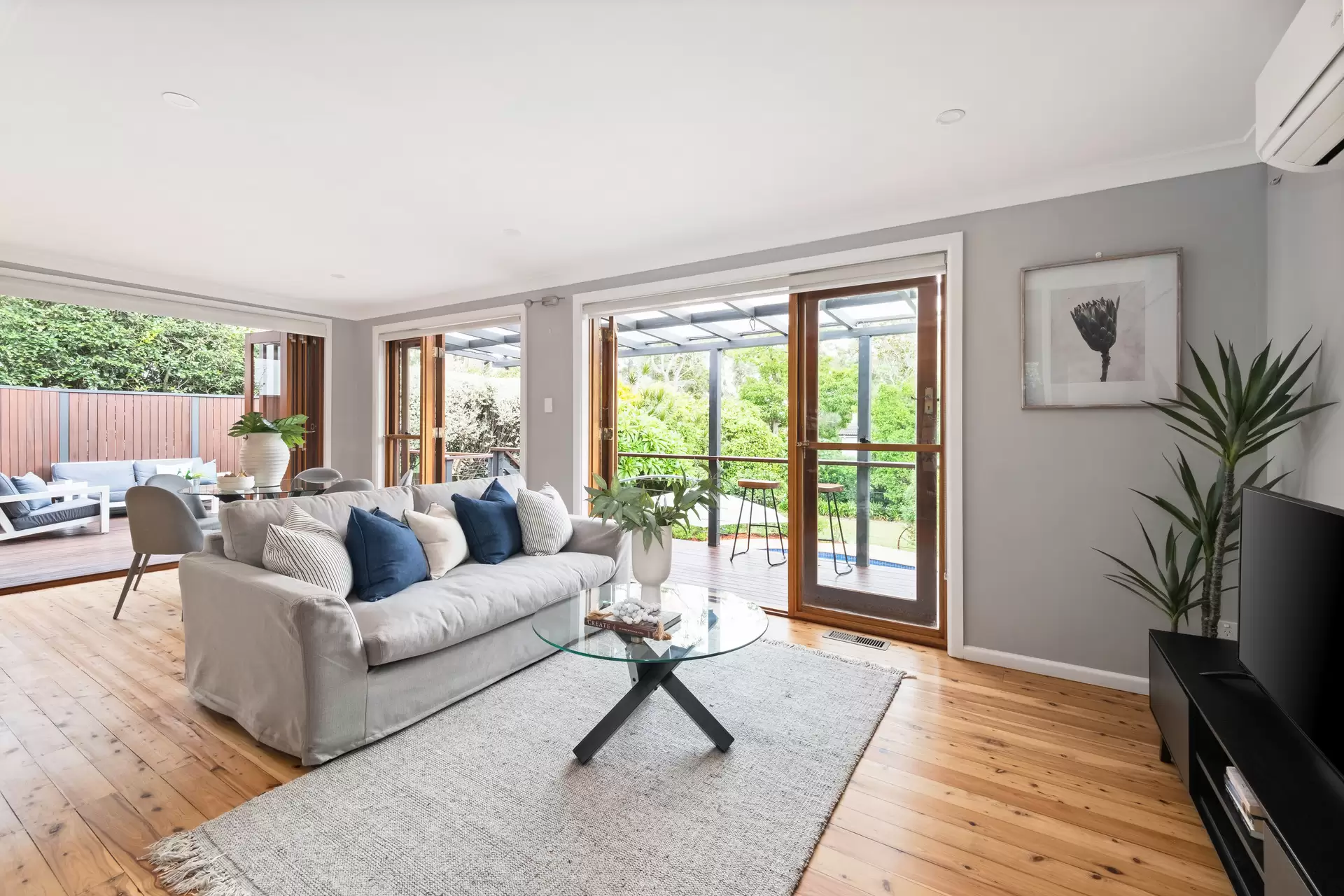 139 Livingstone Avenue, Pymble Sold by The Marshall Group - image 3