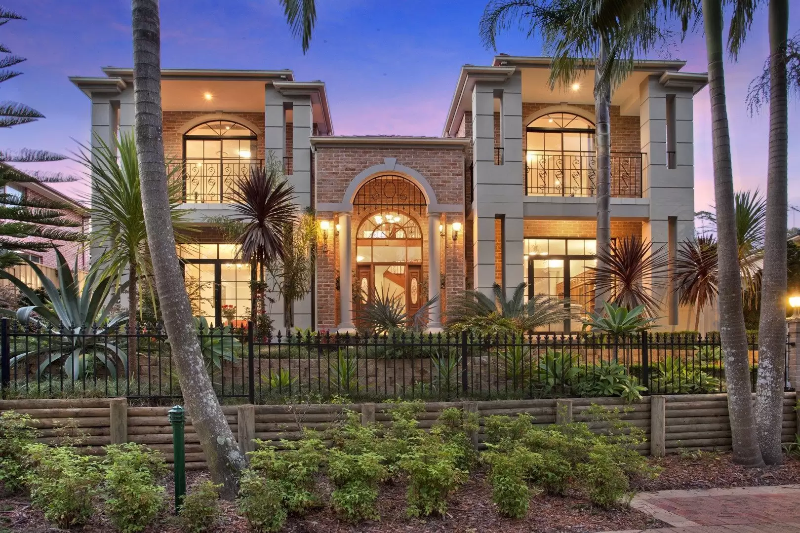 6 Cedar Grove, Frenchs Forest Sold by The Marshall Group - image 1