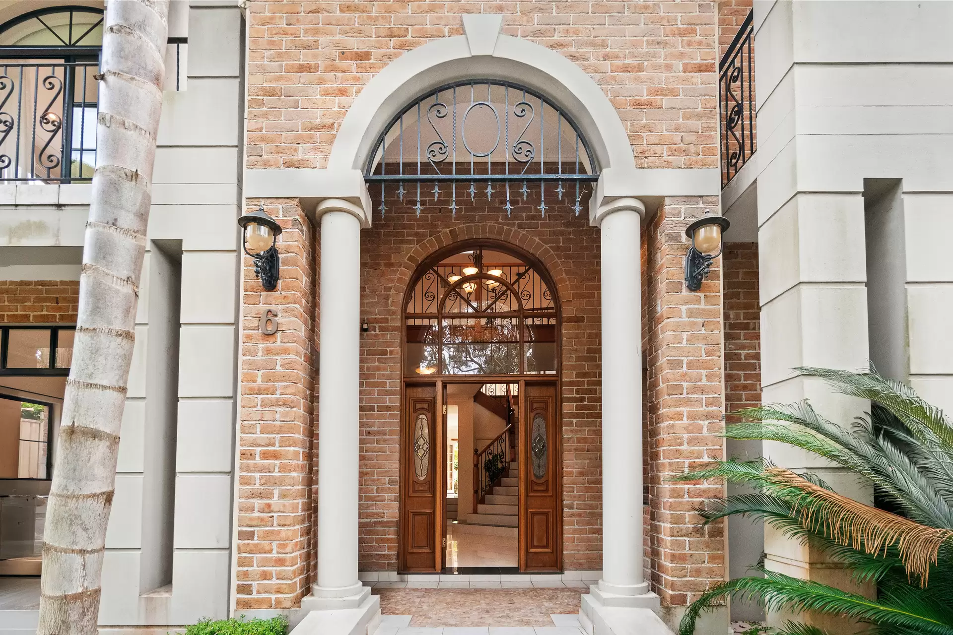 6 Cedar Grove, Frenchs Forest Sold by The Marshall Group - image 2