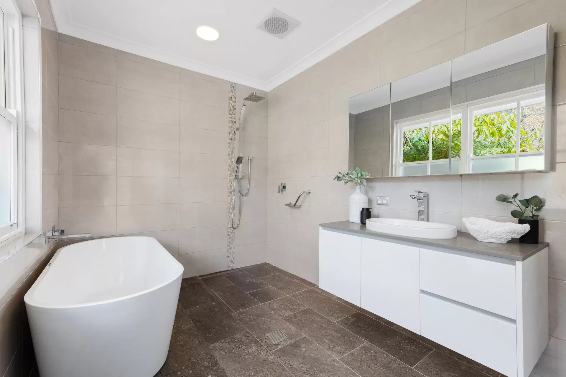 9 Yarrara Road, Pymble Sold by The Marshall Group - image 6