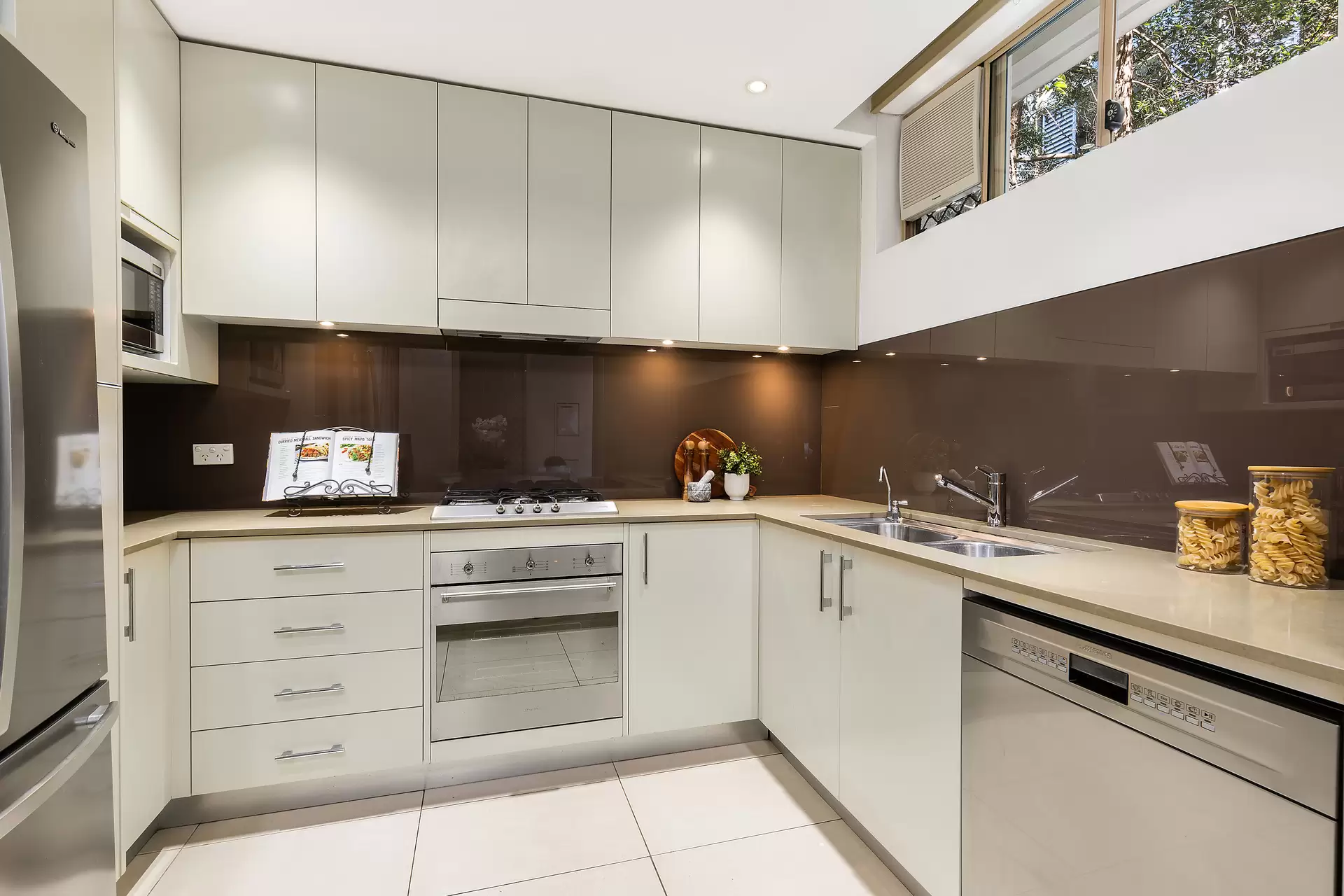 31/4-8 Bobbin Head Road, Pymble Sold by The Marshall Group - image 7