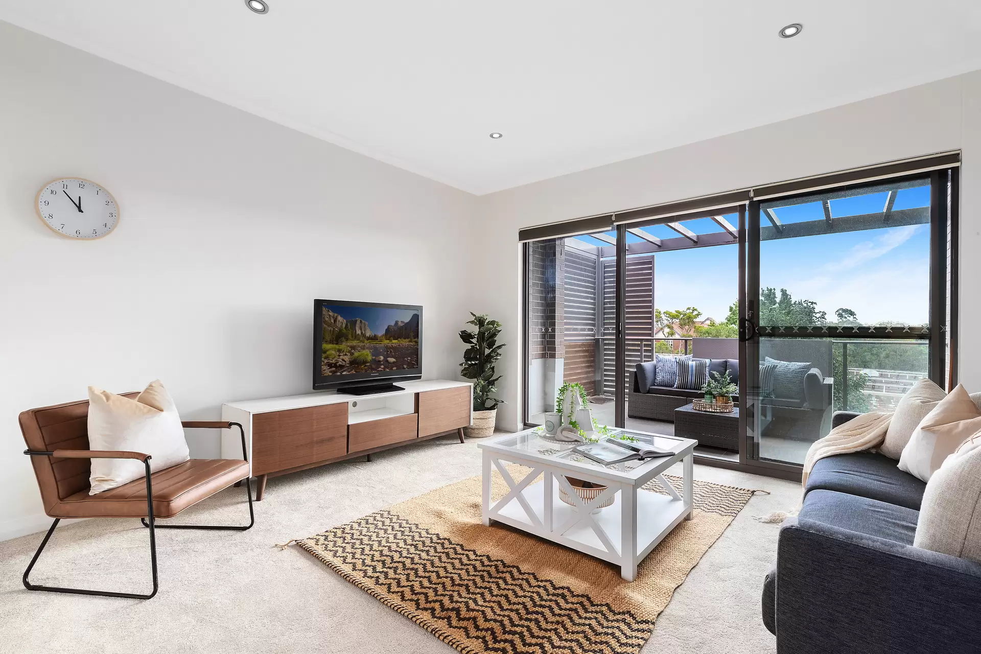 39/16 Cecil Street, Gordon Sold by The Marshall Group - image 1