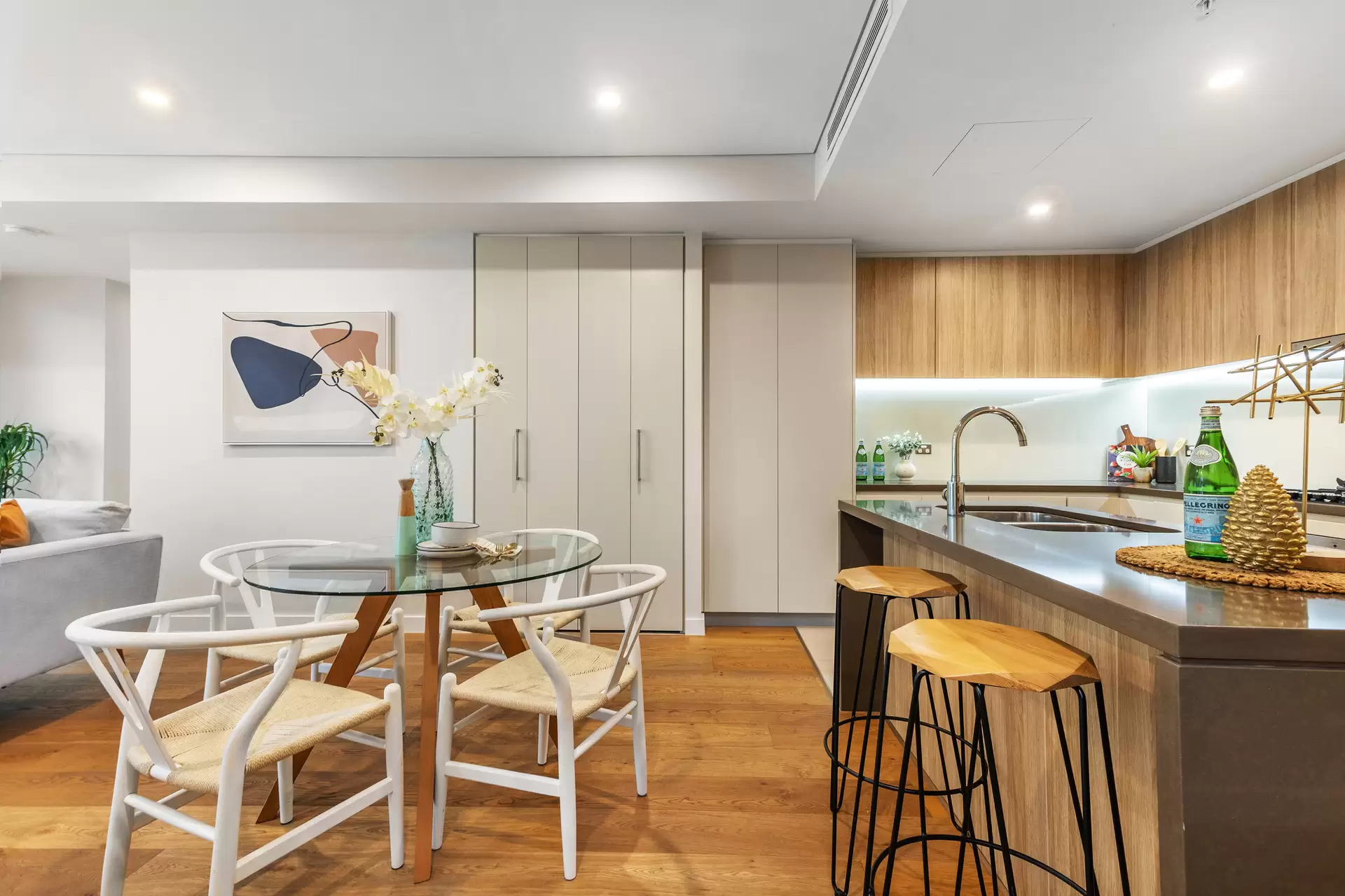 308/904-914 Pacific Highway, Gordon Sold by The Marshall Group - image 2