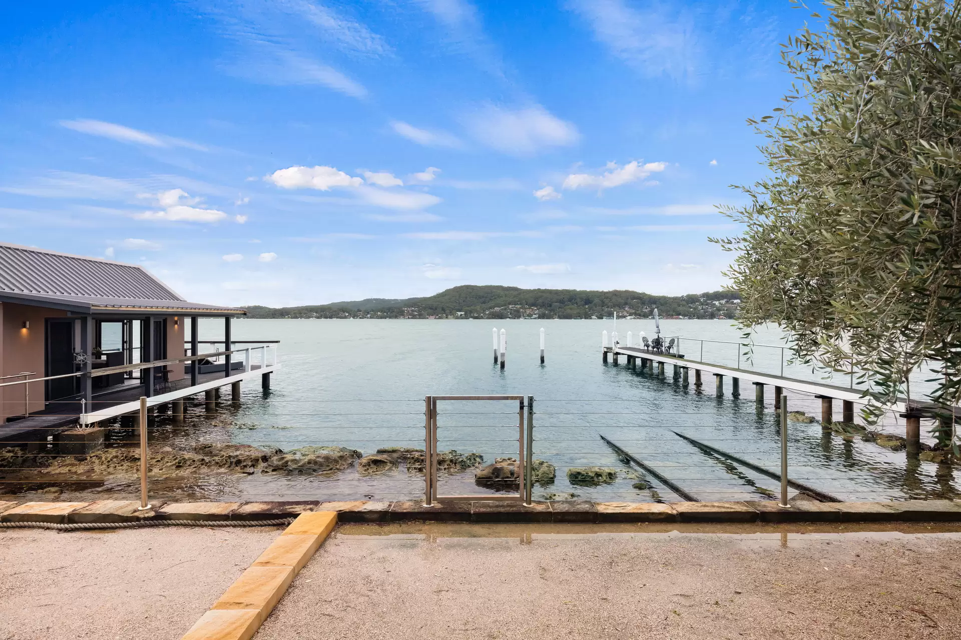 1 Albany Street, Point Frederick Sold by The Marshall Group - image 13