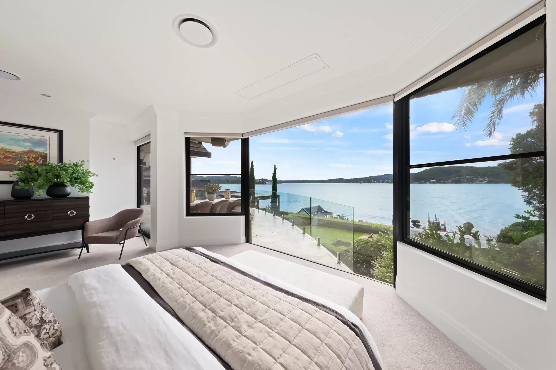 1 Albany Street, Point Frederick Sold by The Marshall Group - image 18