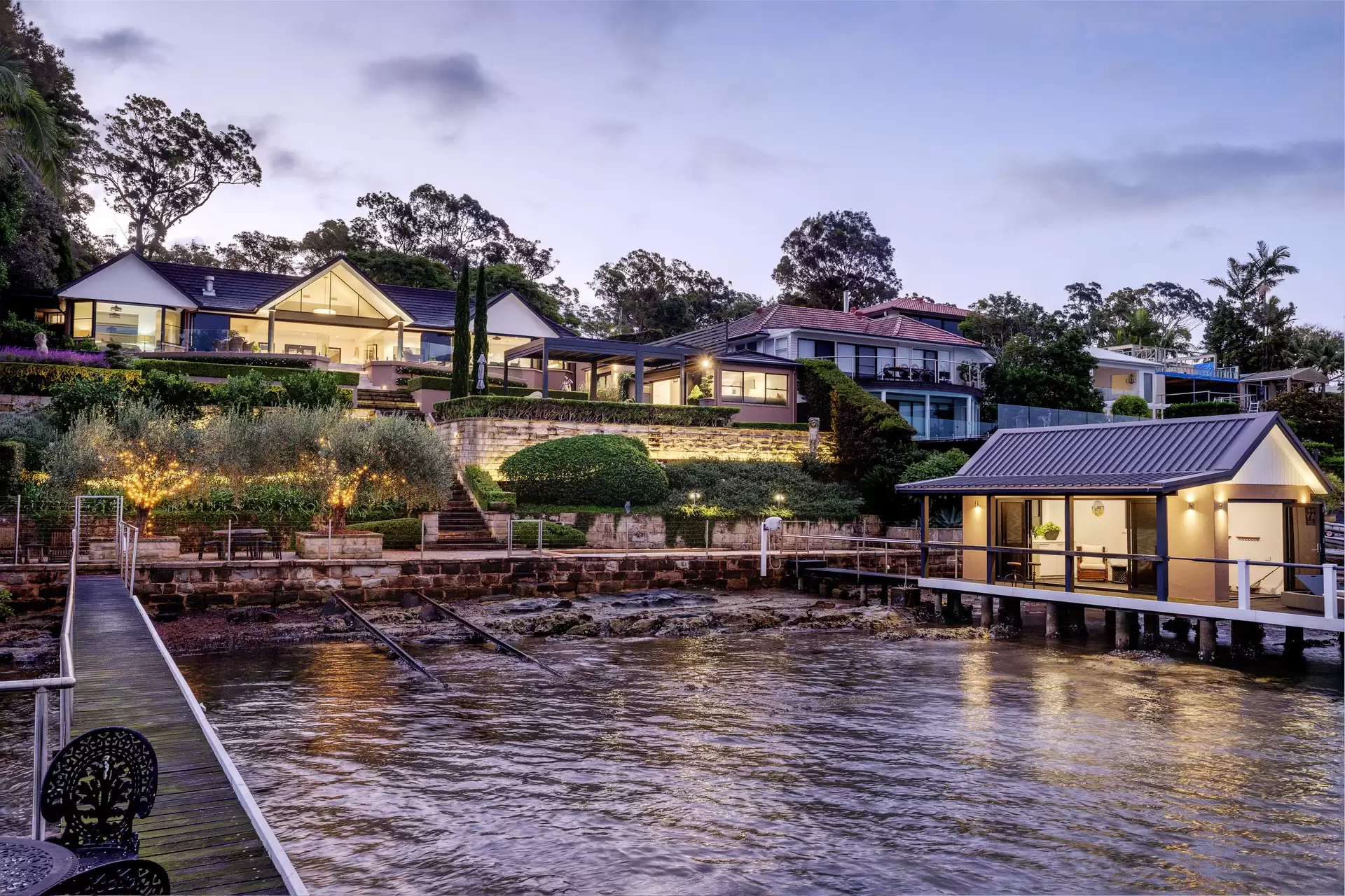 1 Albany Street, Point Frederick Sold by The Marshall Group - image 1