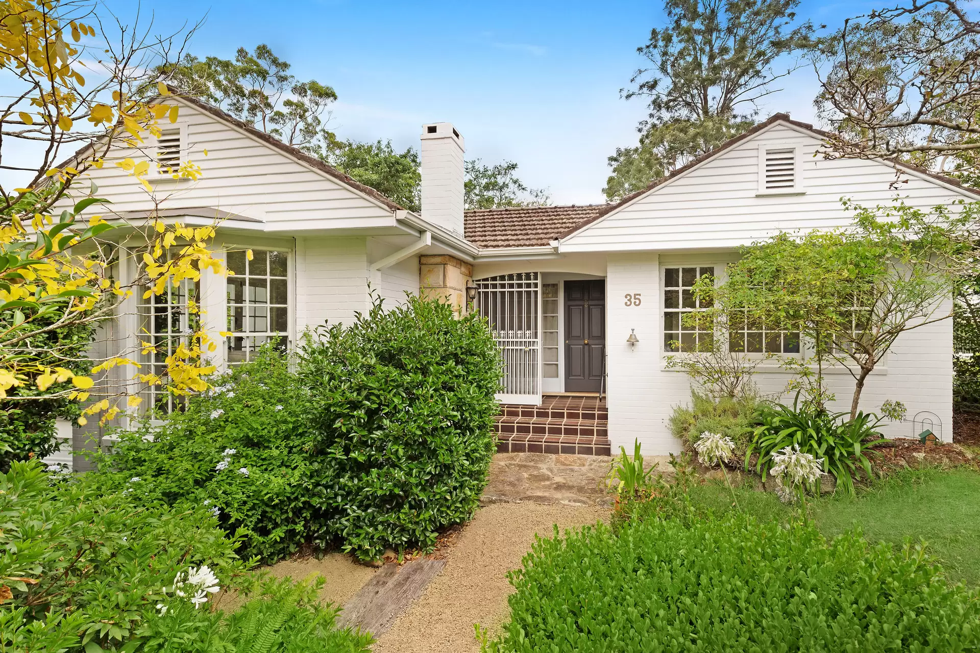 35 Allara Avenue, North Turramurra Sold by The Marshall Group - image 1