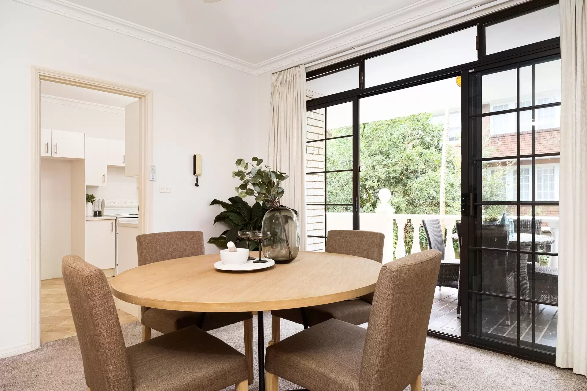 8/2A Ravenswood Avenue, Gordon Sold by The Marshall Group - image 2