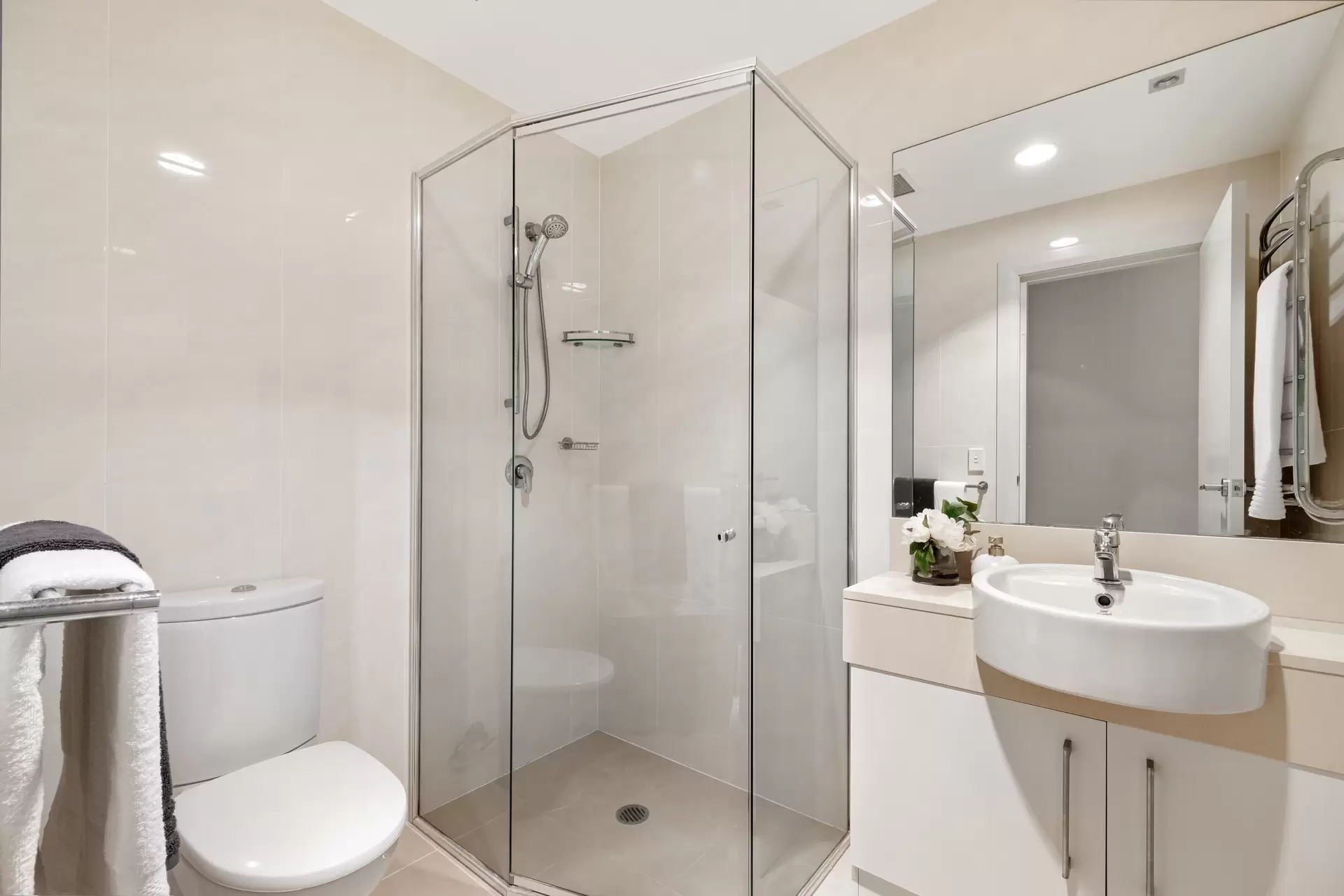 G04/11 Moree Street, Gordon Sold by The Marshall Group - image 11