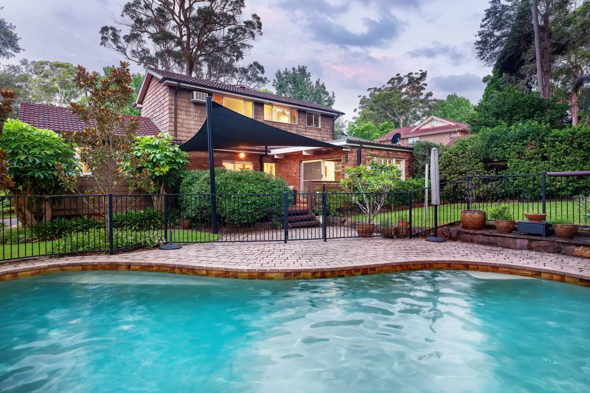 16 Marlborough Place, St Ives Sold by The Marshall Group - image 1