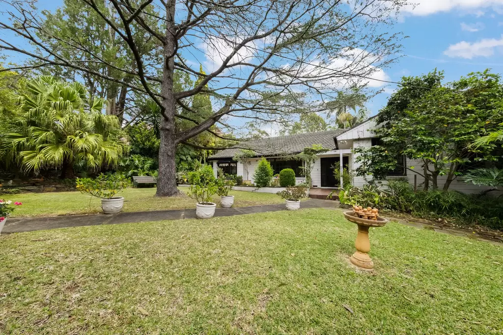 132 Bannockburn Road, Turramurra Sold by The Marshall Group