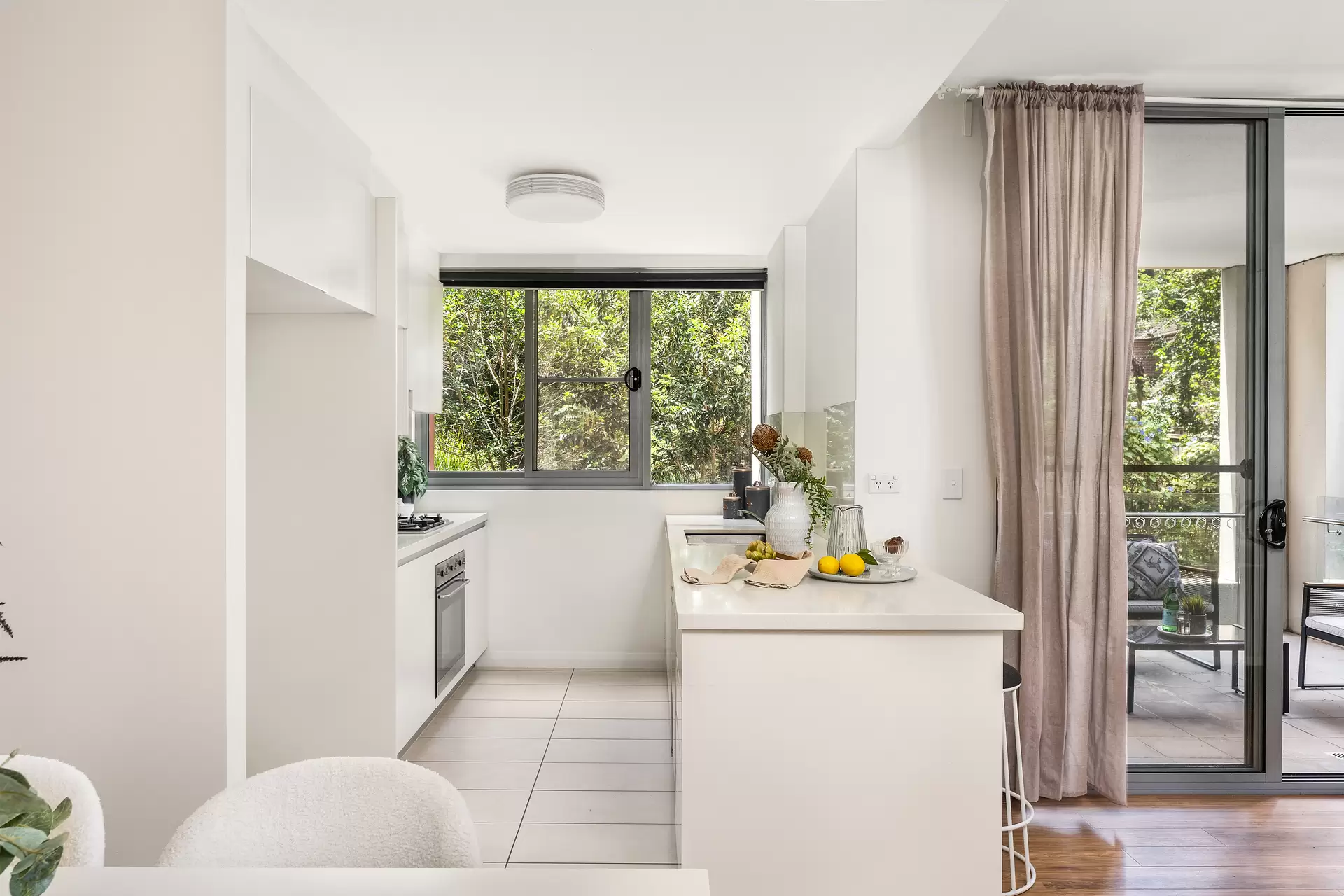 B201/6-14 Dumaresq Street, Gordon Sold by The Marshall Group - image 4