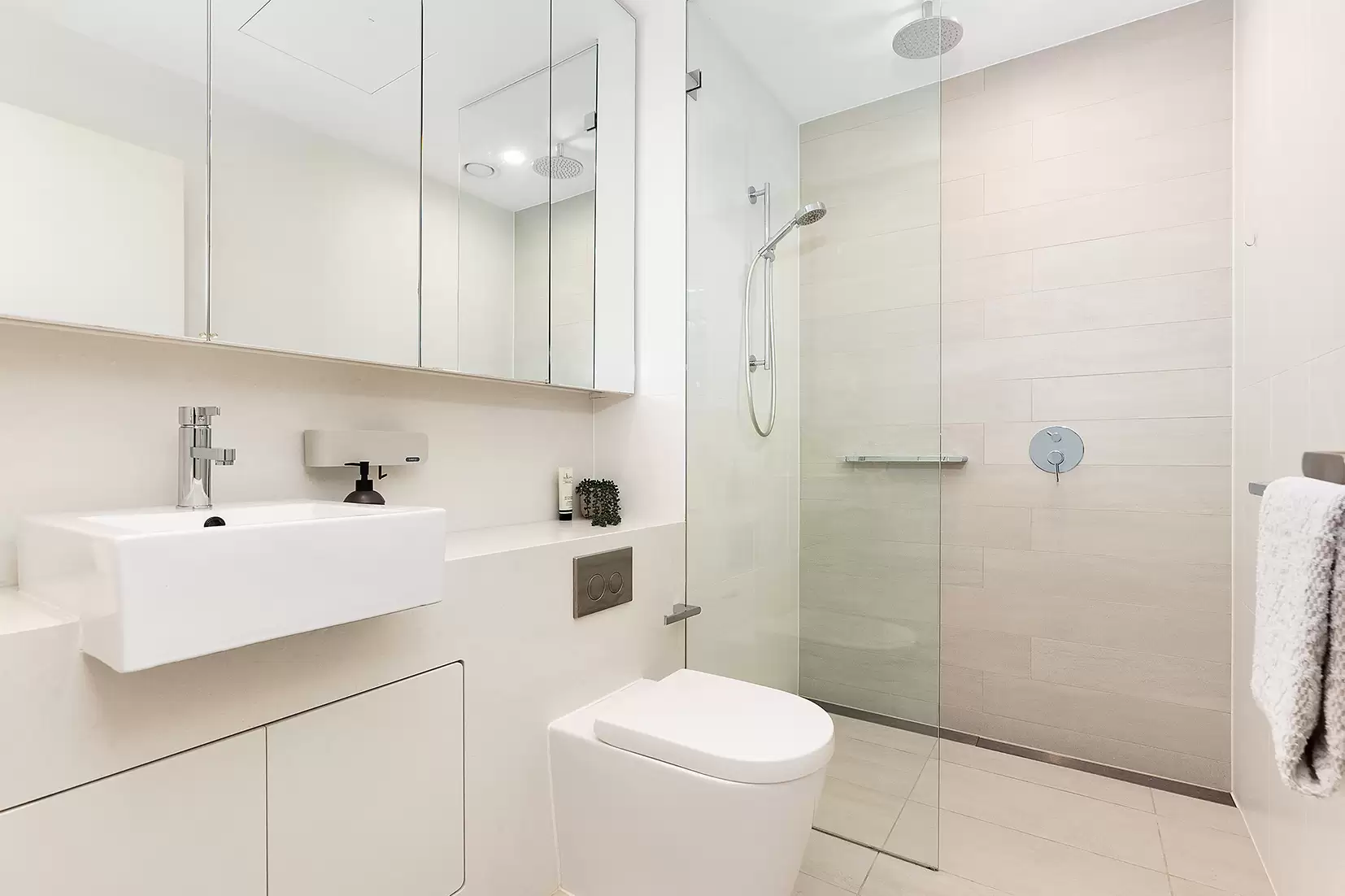 B206/1 Avon Road, Pymble Sold by The Marshall Group - image 6