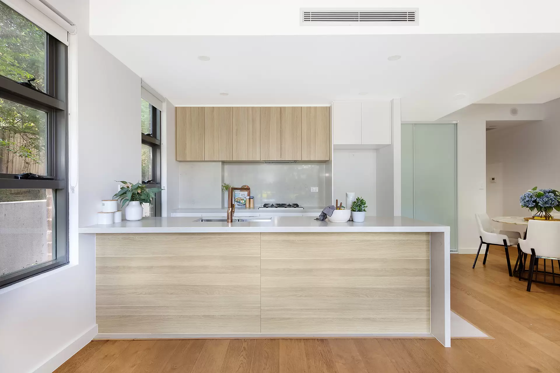 107/2-6 Pearson Avenue, Gordon Sold by The Marshall Group - image 4