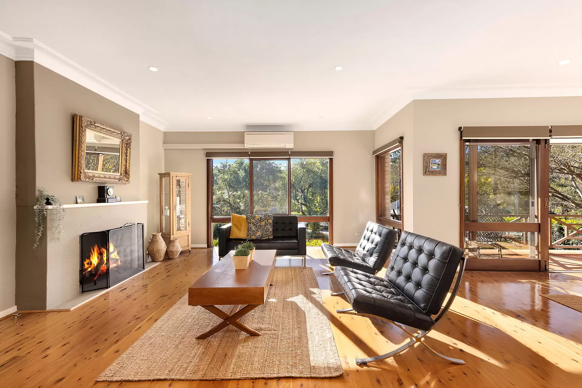 6 Kamilaroy Road, West Pymble Sold by The Marshall Group - image 2