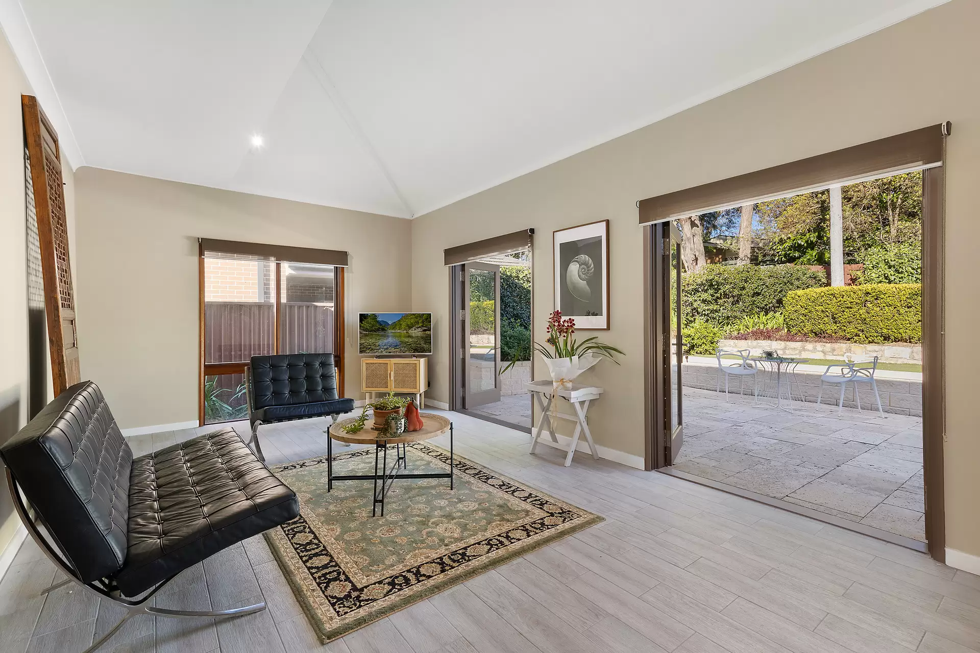 6 Kamilaroy Road, West Pymble Sold by The Marshall Group - image 3