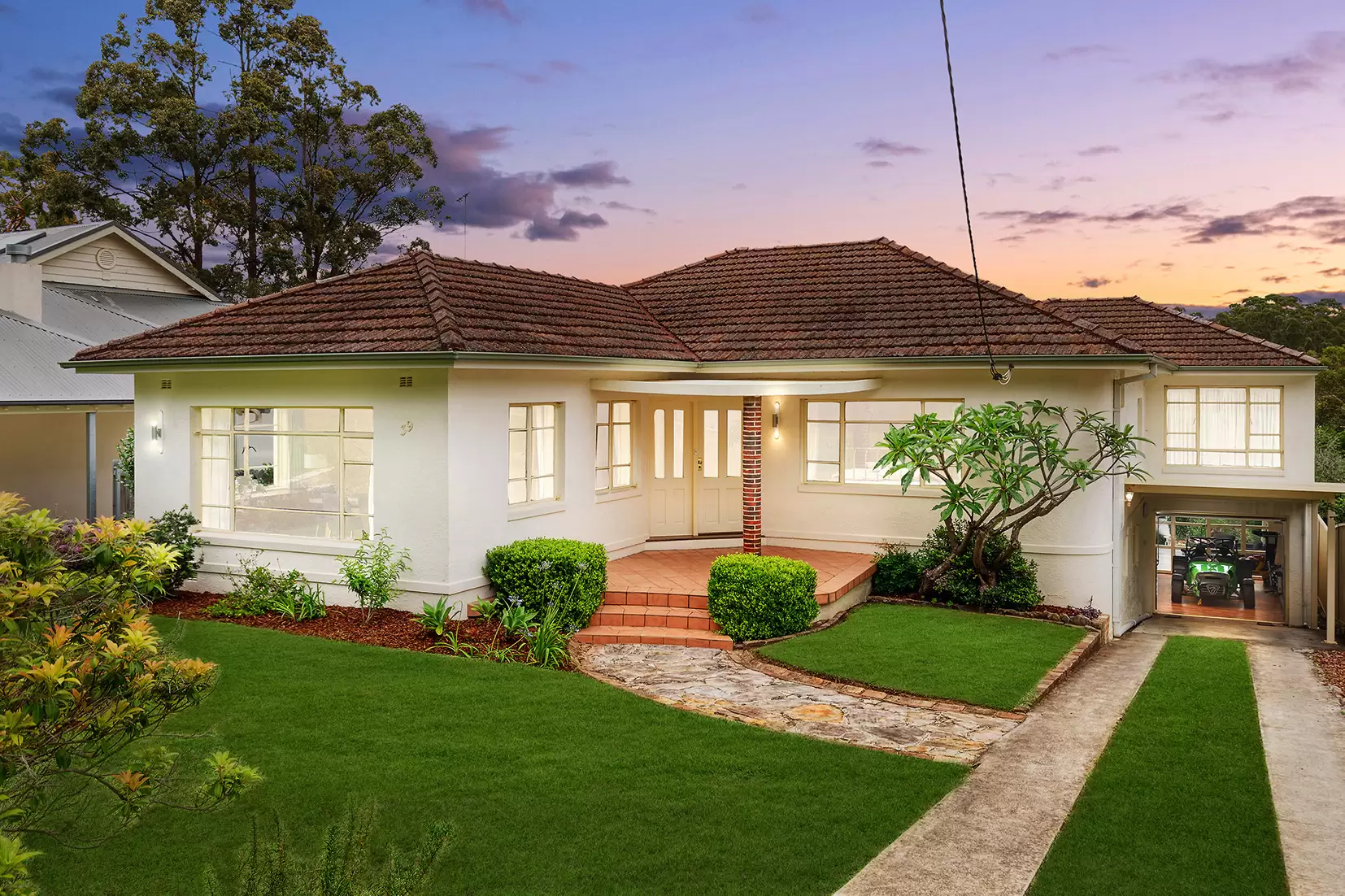 39 Waugoola Street, Gordon Sold by The Marshall Group - image 1