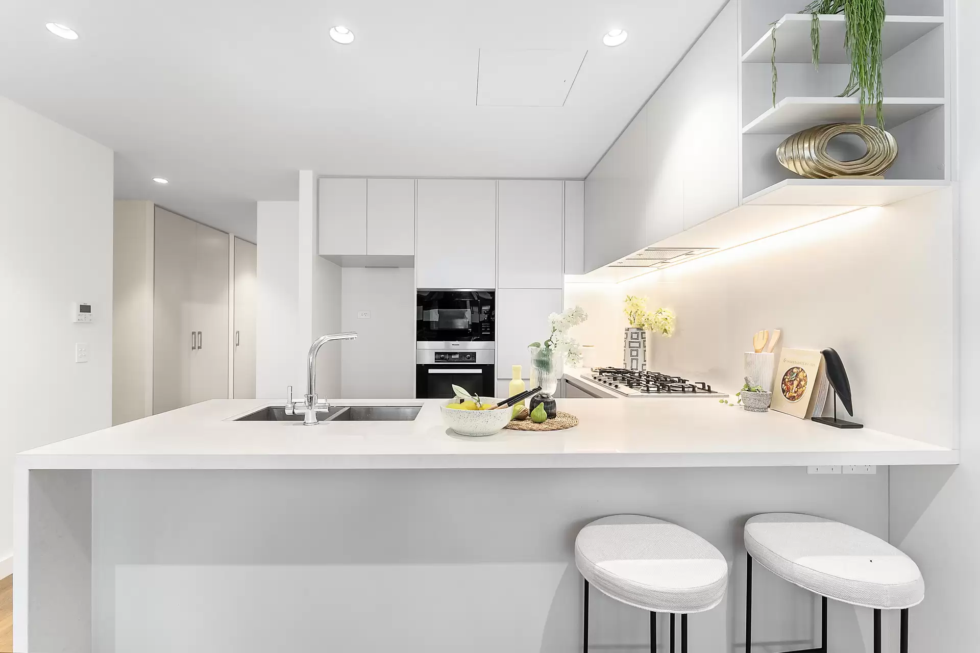 A905/1 Avon Road, Pymble Sold by The Marshall Group - image 2