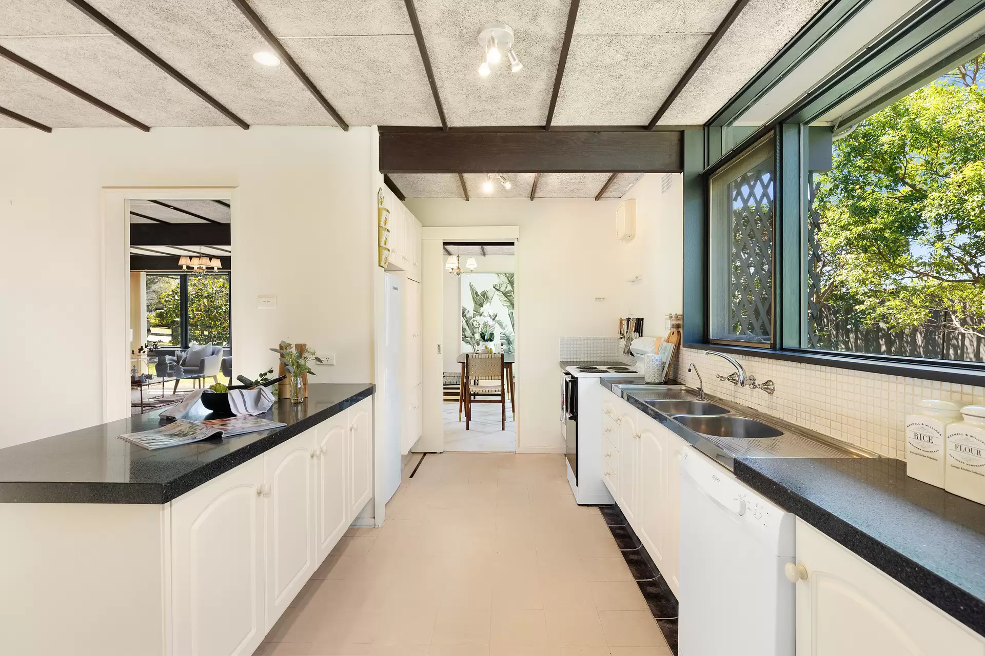 7 Jessica Gardens, St Ives Sold by The Marshall Group - image 7