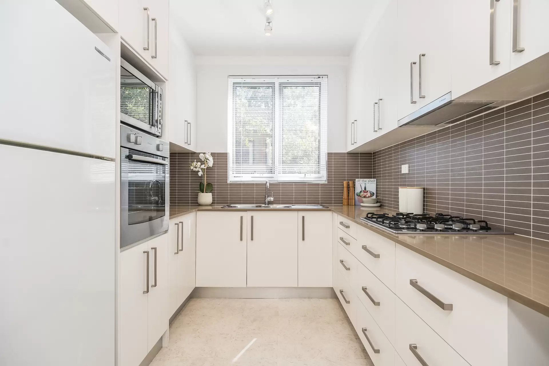 43/650 Pacific Highway, Killara Sold by The Marshall Group - image 4