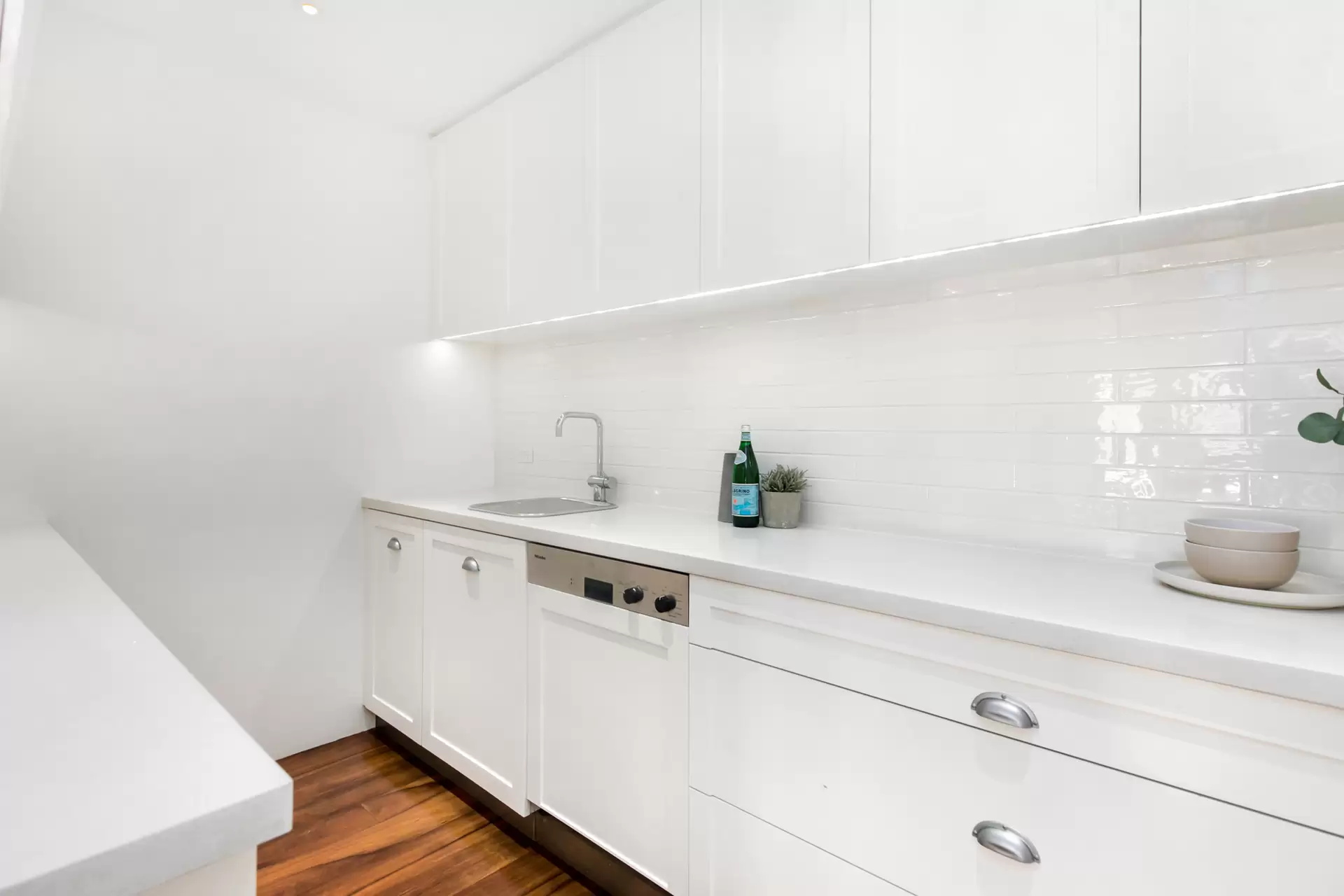 127 Junction Lane, Wahroonga Sold by The Marshall Group - image 5