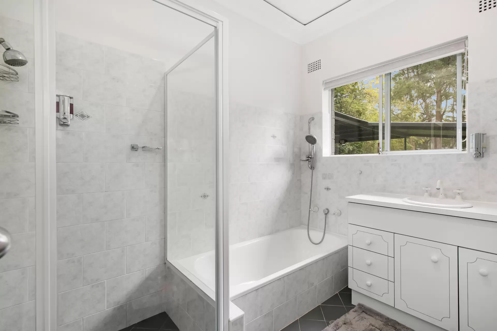 50 Woonona Ave, Wahroonga Sold by The Marshall Group - image 9