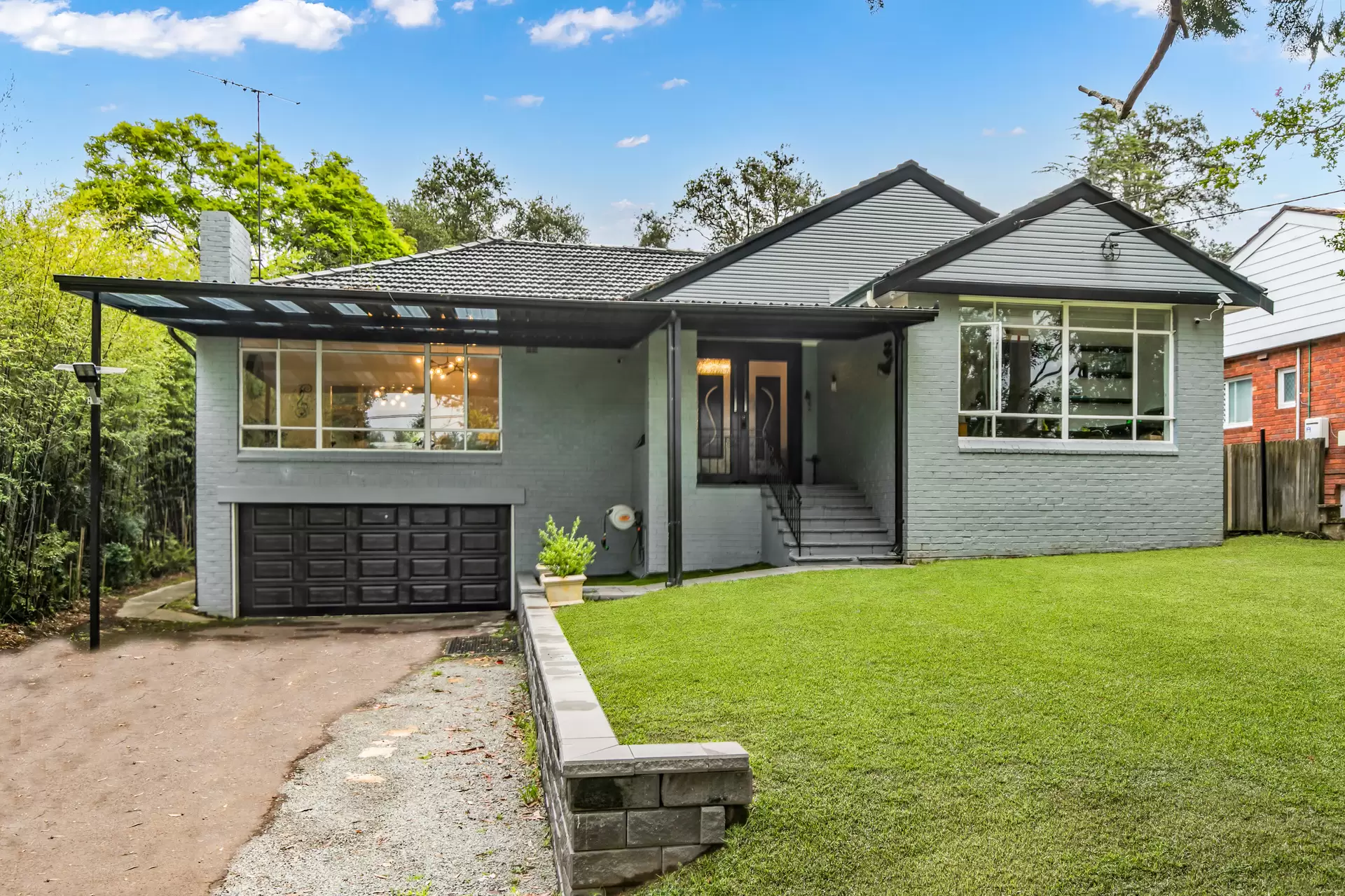 50 Woonona Ave, Wahroonga Sold by The Marshall Group - image 1
