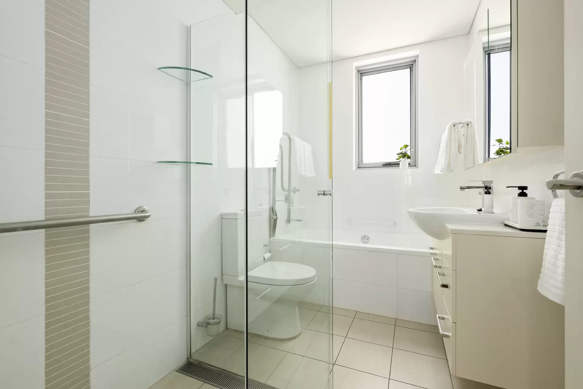 Level 2/12/8 Kochia Lane, Lindfield Sold by The Marshall Group - image 9