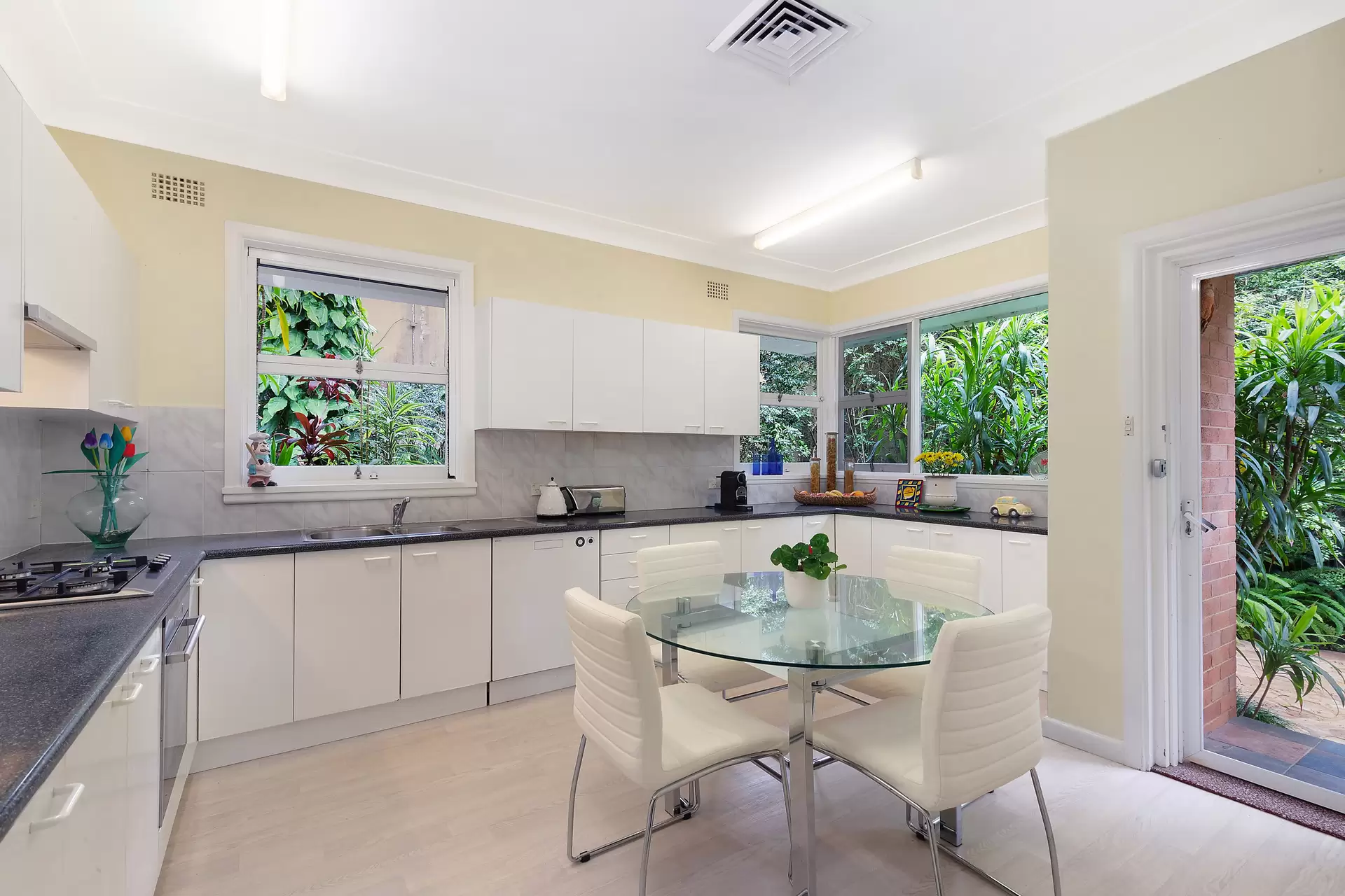 2 Pindari Avenue, St Ives Sold by The Marshall Group - image 4