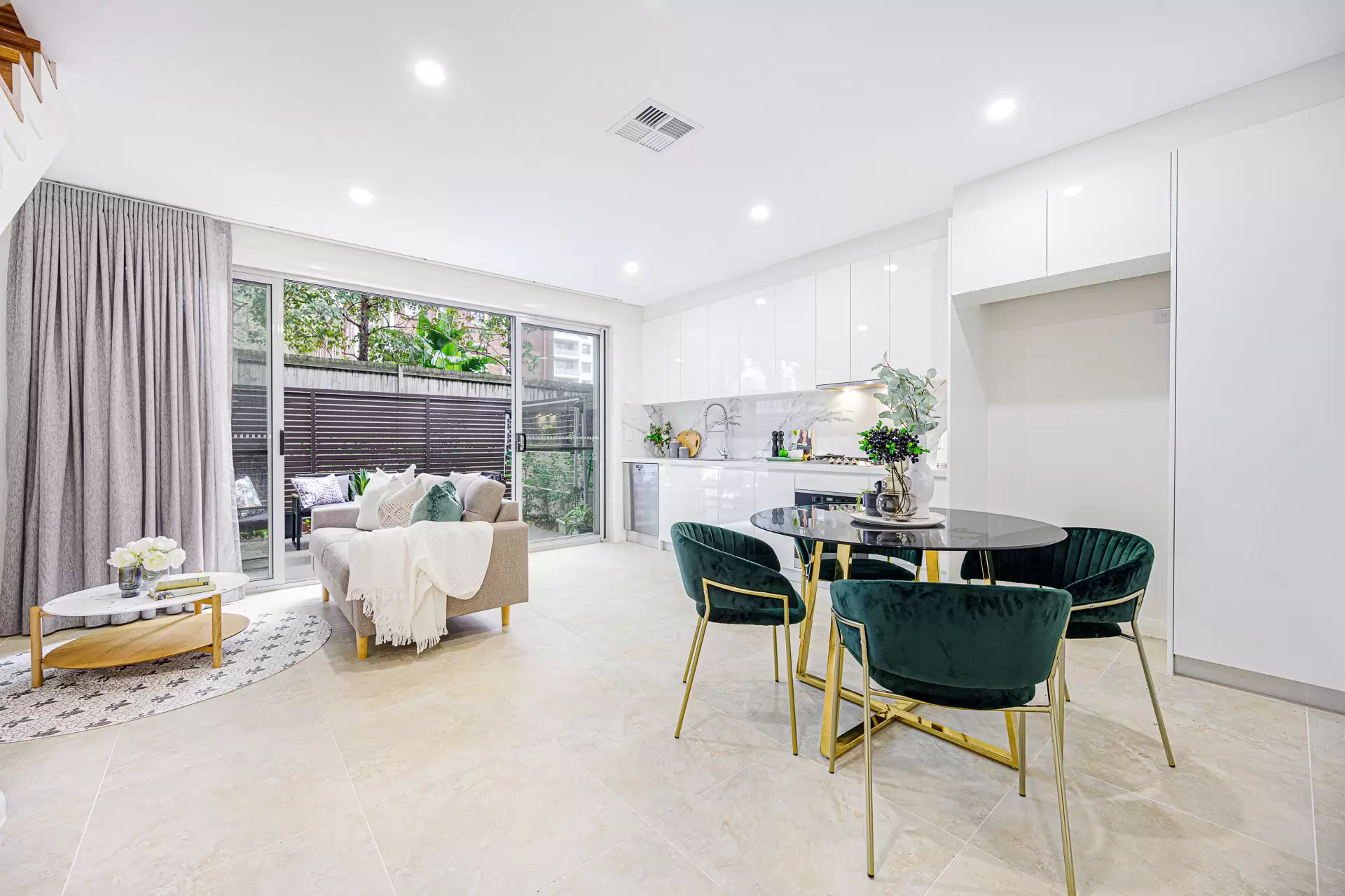 15/7-11 College Crescent, St Ives Sold by The Marshall Group - image 10