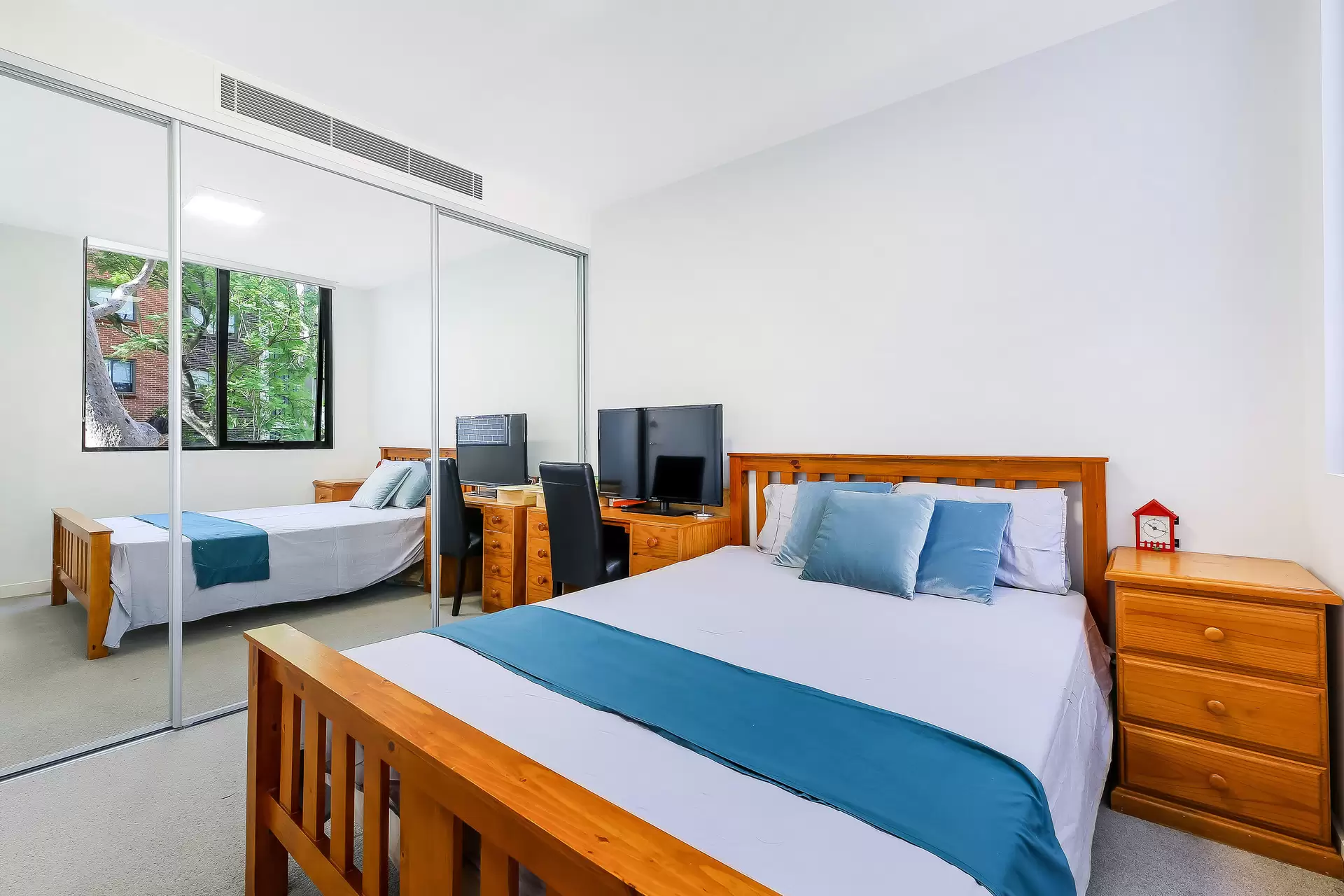 39/17-25 Boundary Street, Roseville Sold by The Marshall Group - image 3