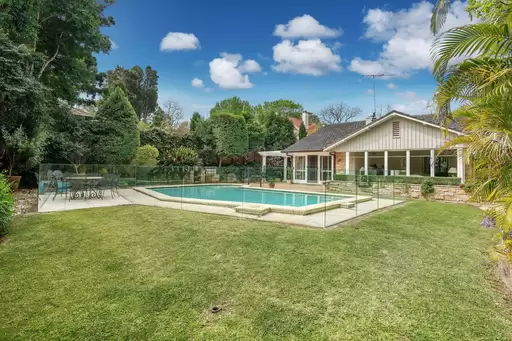 3 Pibrac Avenue, Warrawee Sold by The Marshall Group