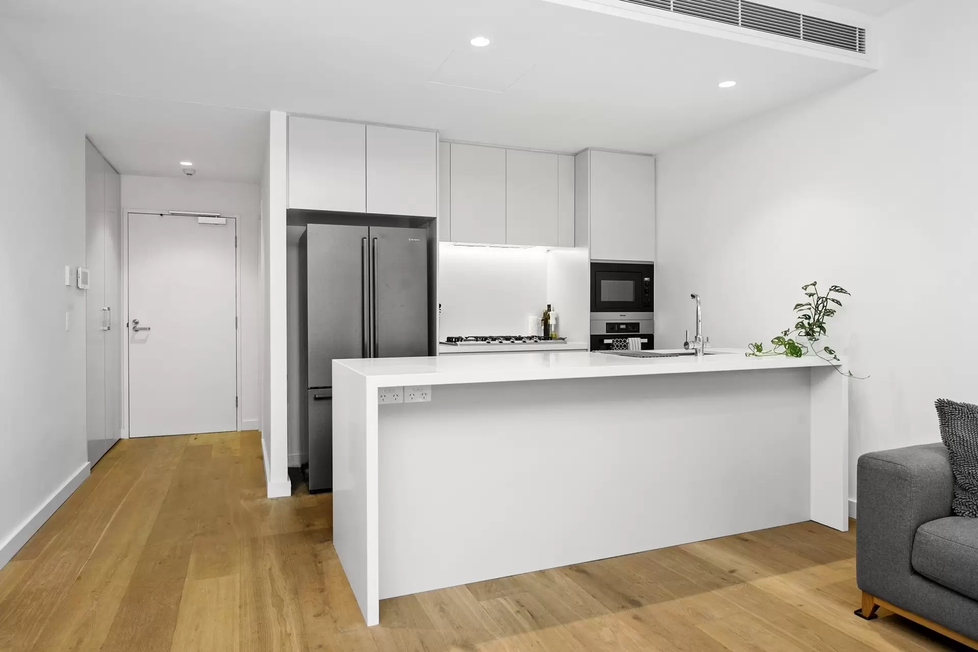 B206/1 Avon Road, Pymble Sold by The Marshall Group - image 3