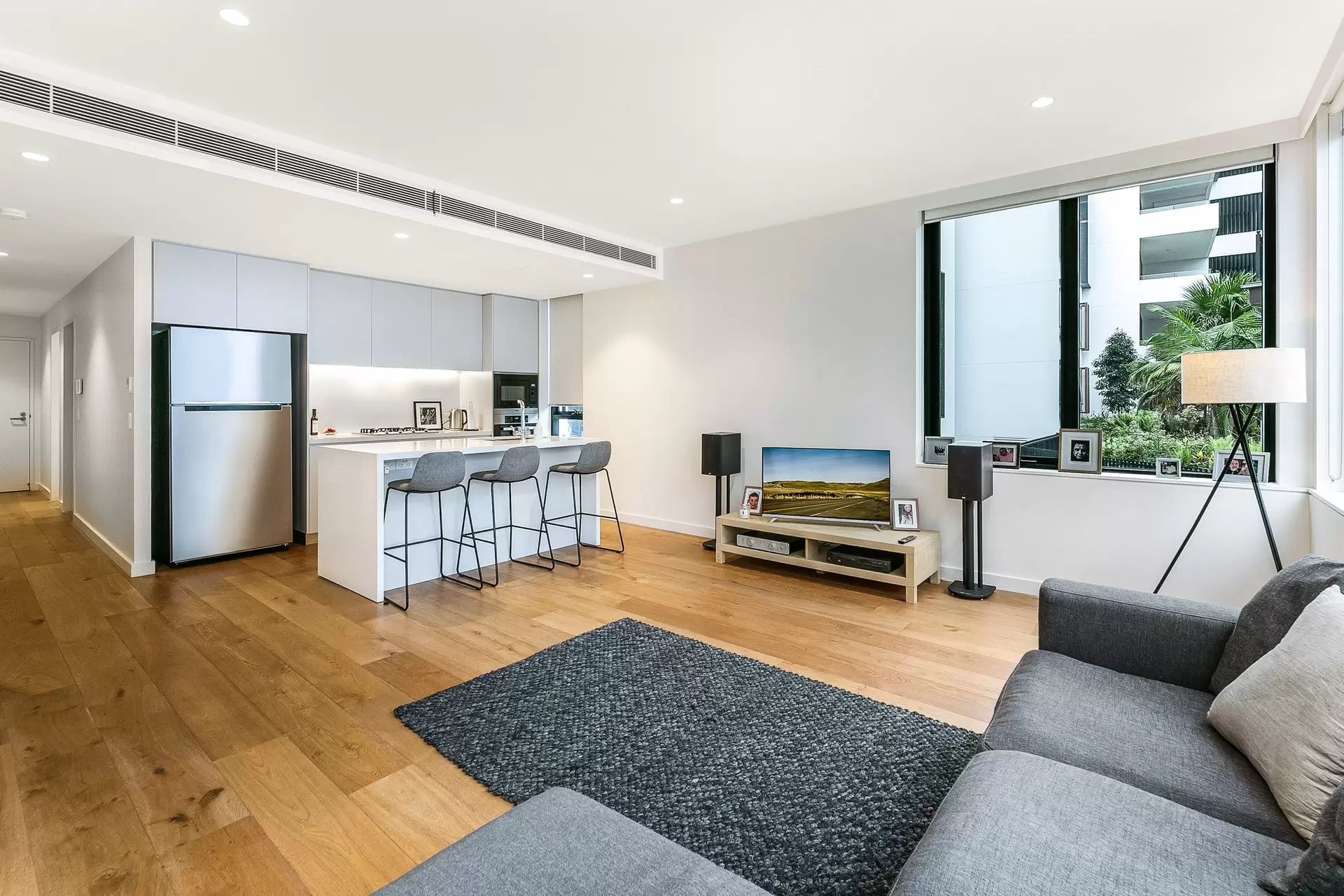 B806/1 Avon Road, Pymble Sold by The Marshall Group - image 1