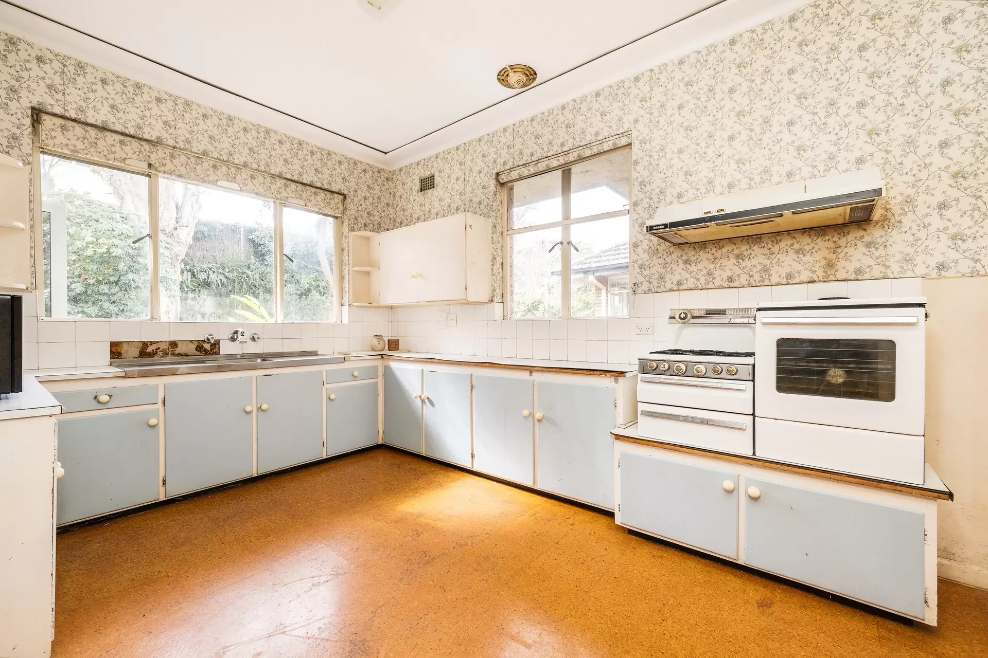 74 Warrangi Street, Turramurra Sold by The Marshall Group - image 6