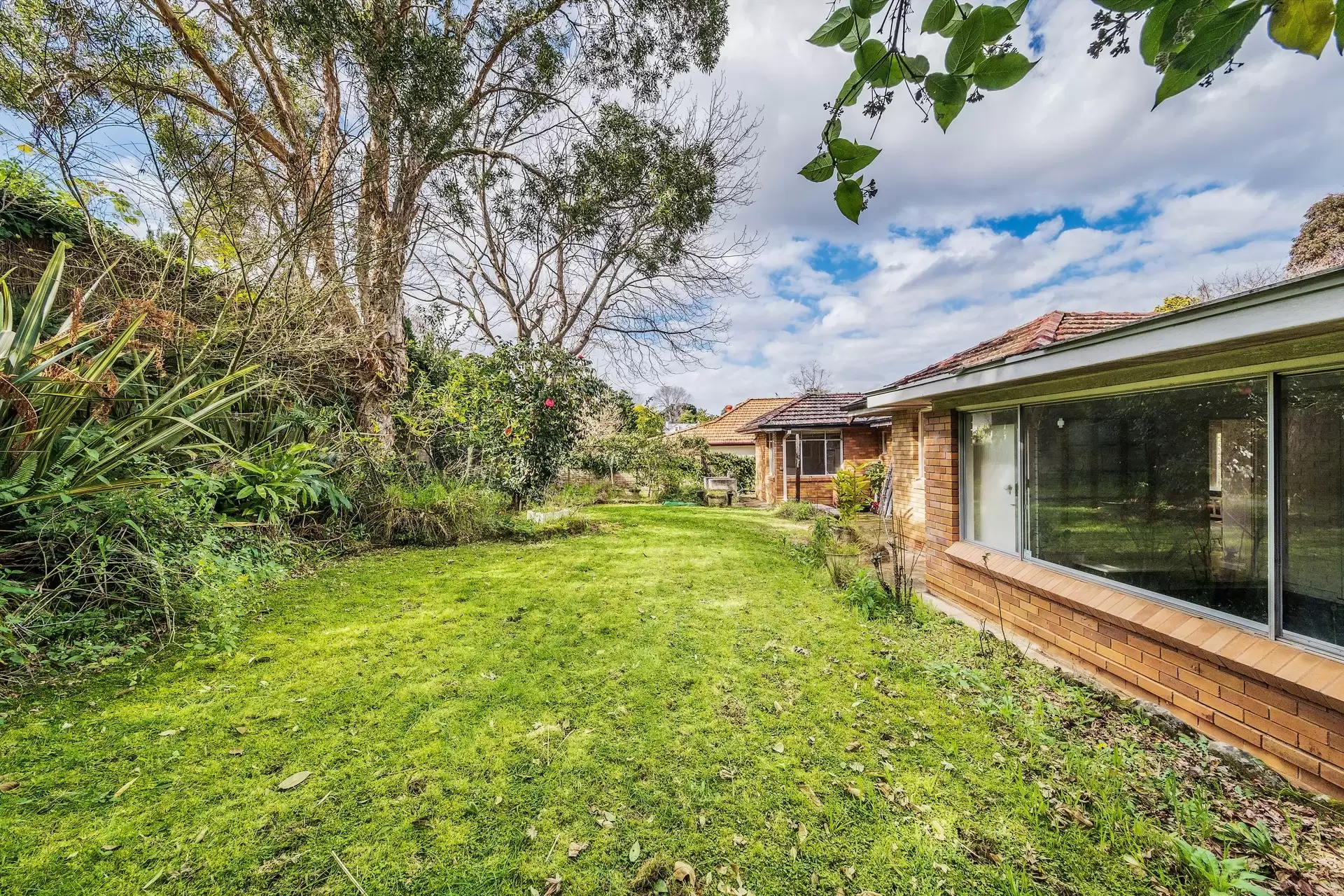 74 Warrangi Street, Turramurra Sold by The Marshall Group - image 12