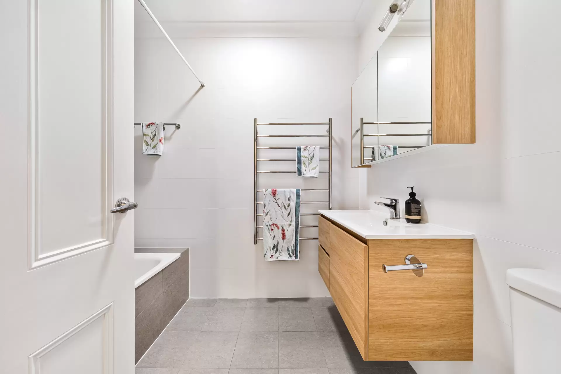 8 Mount William Street, Gordon Sold by The Marshall Group - image 12