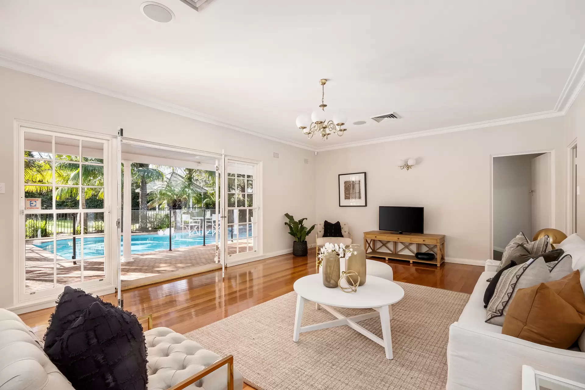 57 Warrangi Street, Turramurra Sold by The Marshall Group - image 2