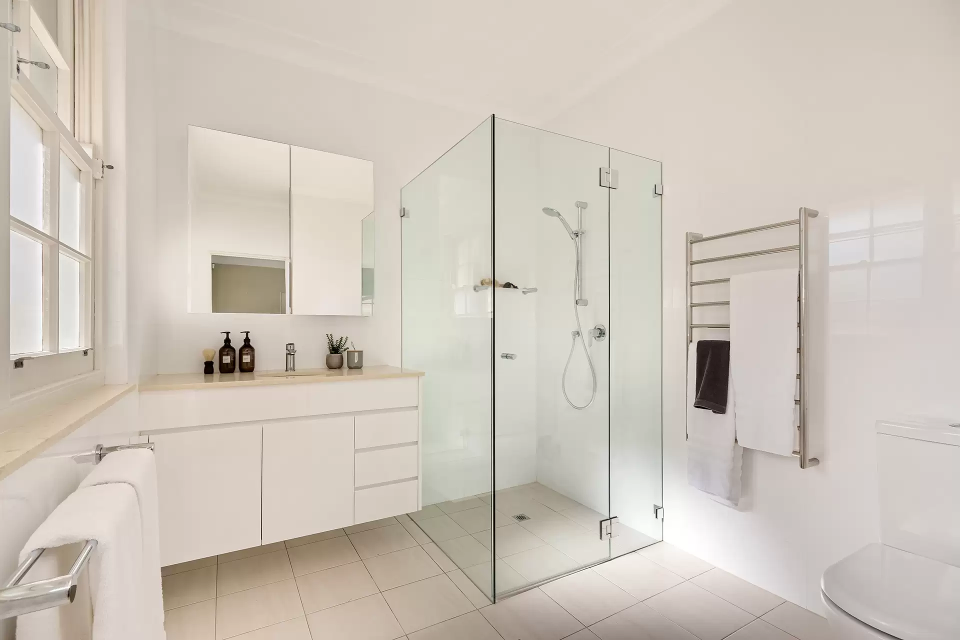 57 Warrangi Street, Turramurra Sold by The Marshall Group - image 22