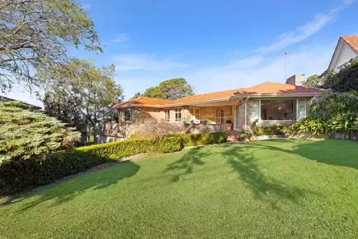 9 The Crest, Killara Sold by The Marshall Group