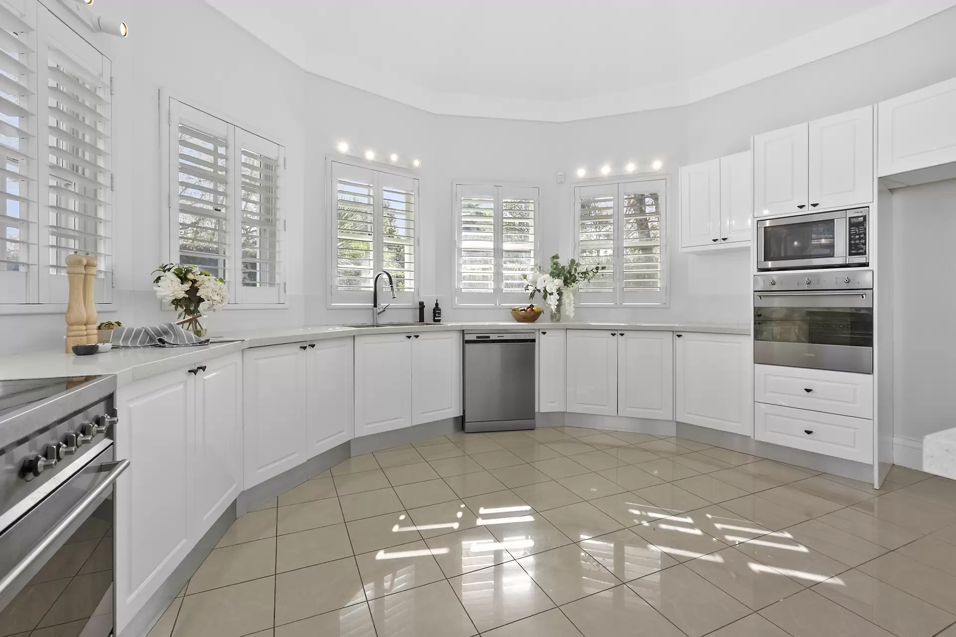 26 Bundabah Avenue, St Ives Sold by The Marshall Group - image 4