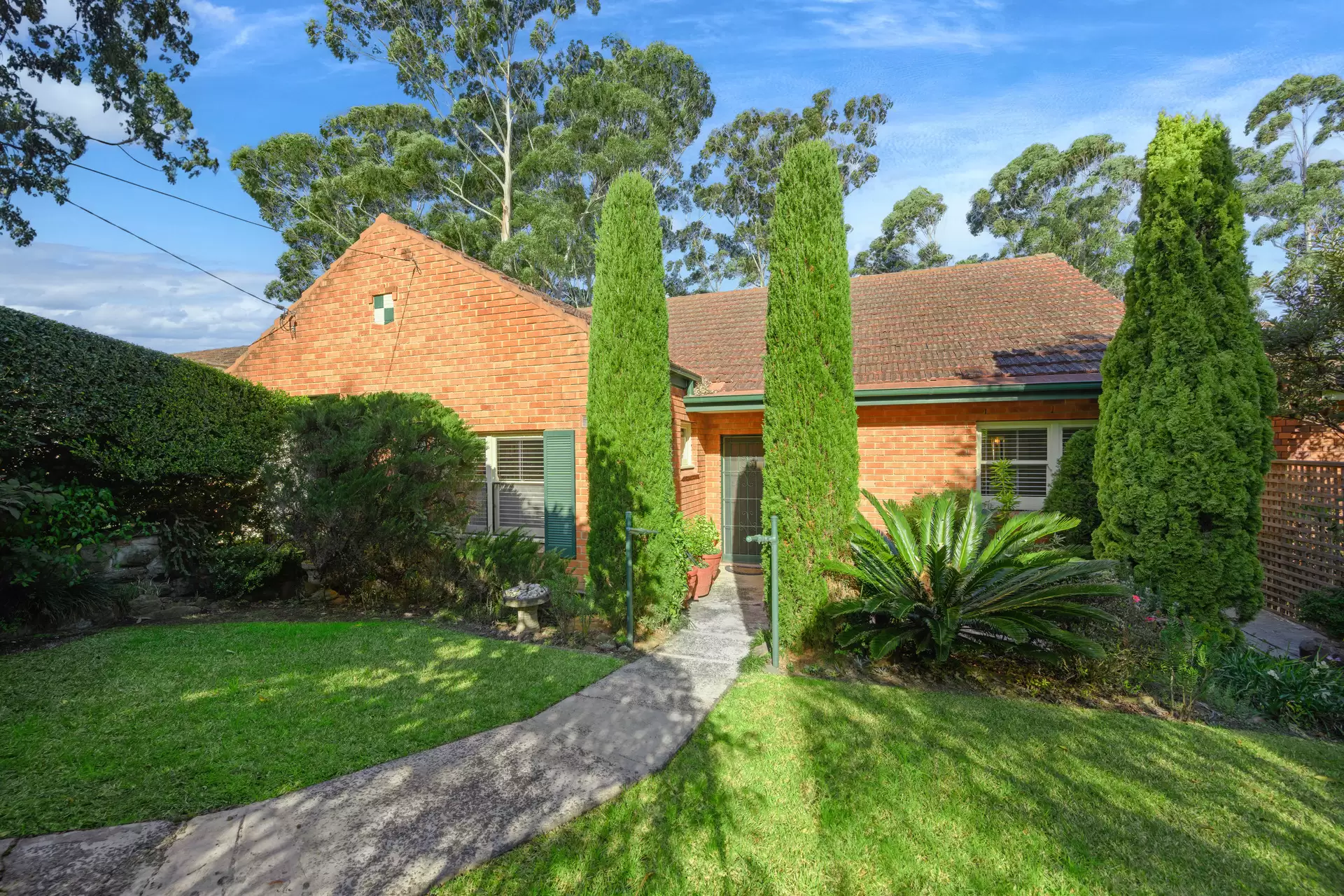 50 Abingdon Road, Roseville Sold by The Marshall Group - image 1