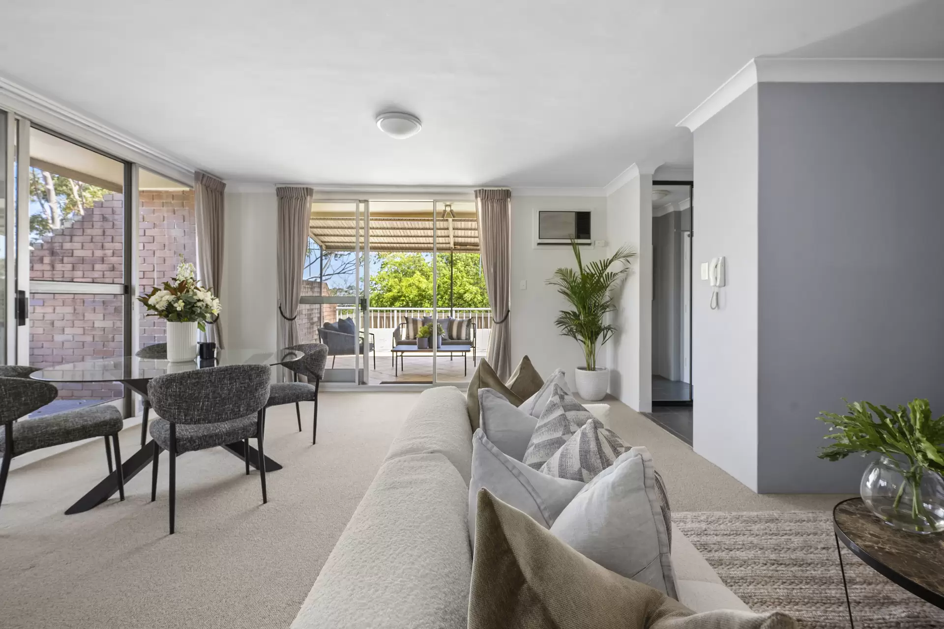 10/246-250 Pacific Highway, Lindfield Sold by The Marshall Group - image 1