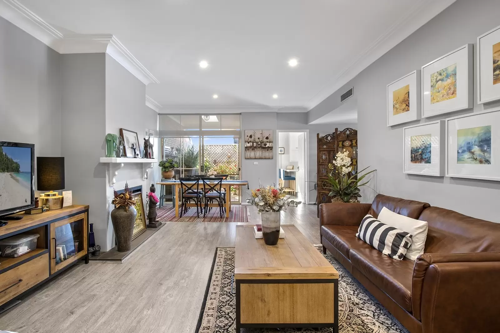 8/713 Pacific Highway, Gordon Sold by The Marshall Group - image 1