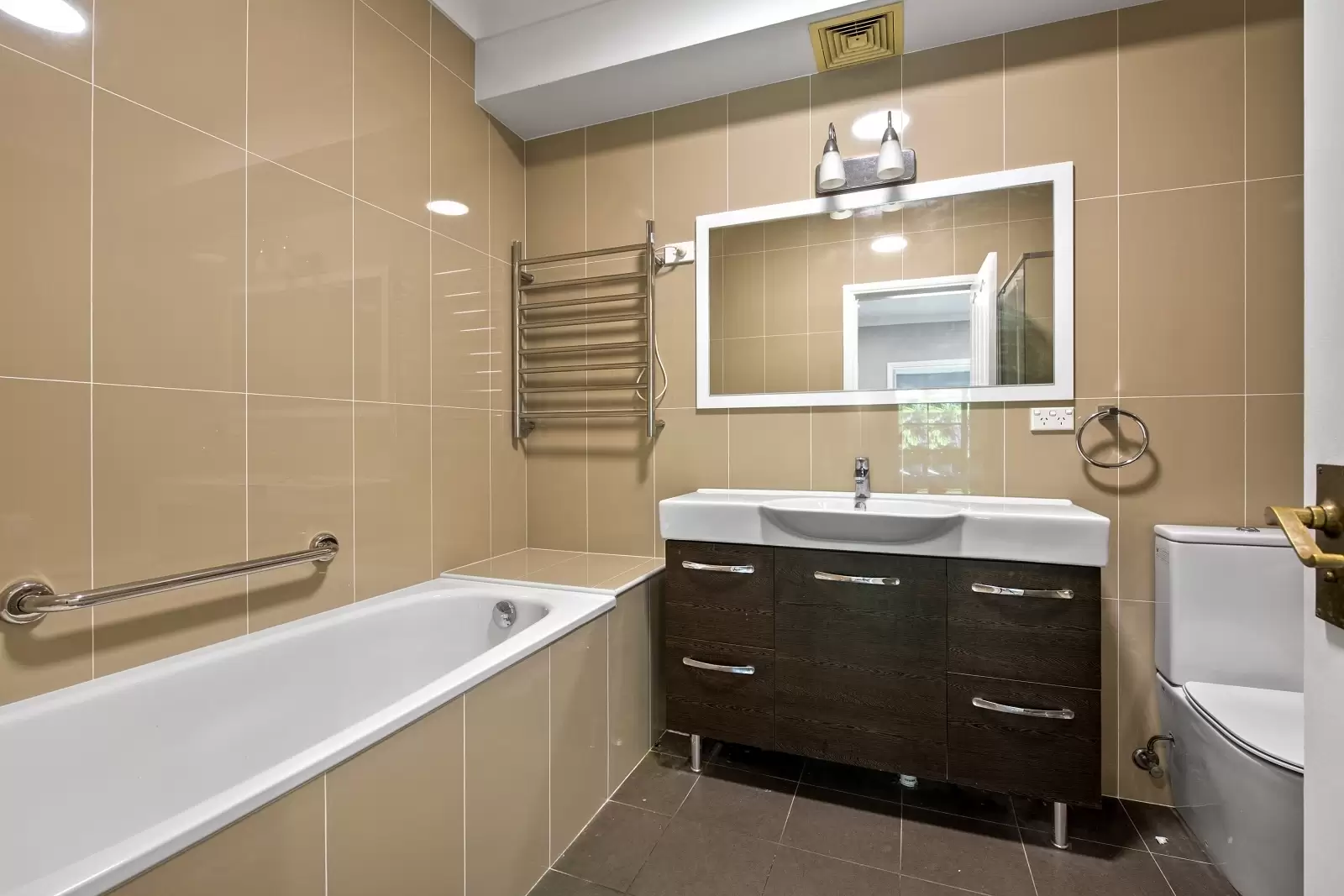 8/713 Pacific Highway, Gordon Sold by The Marshall Group - image 6