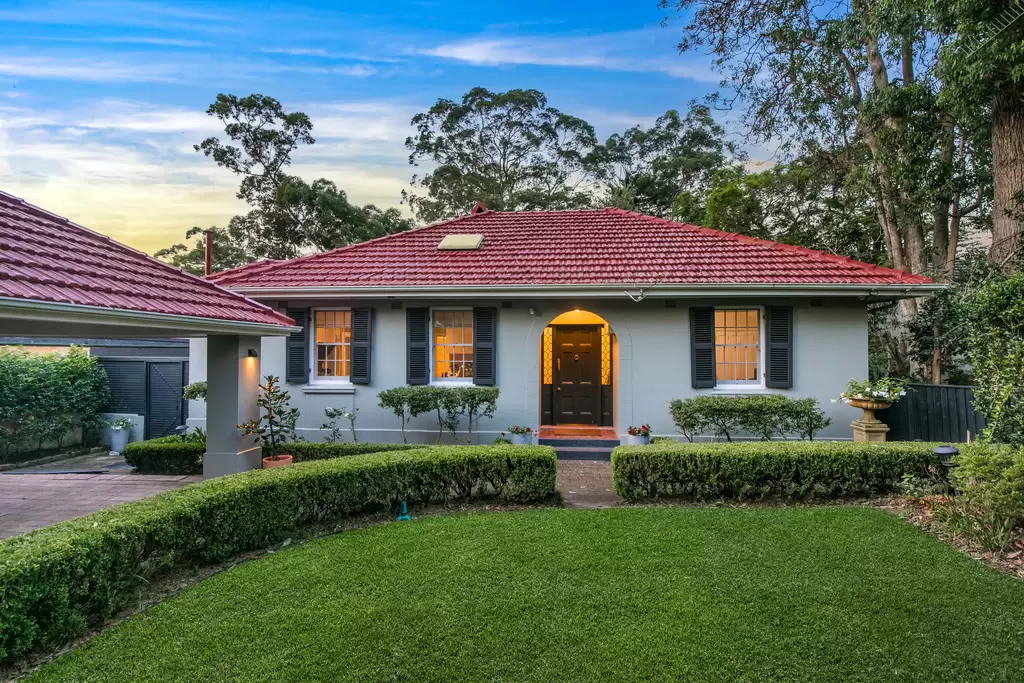 93 Fox Valley Road, Wahroonga Sold by The Marshall Group