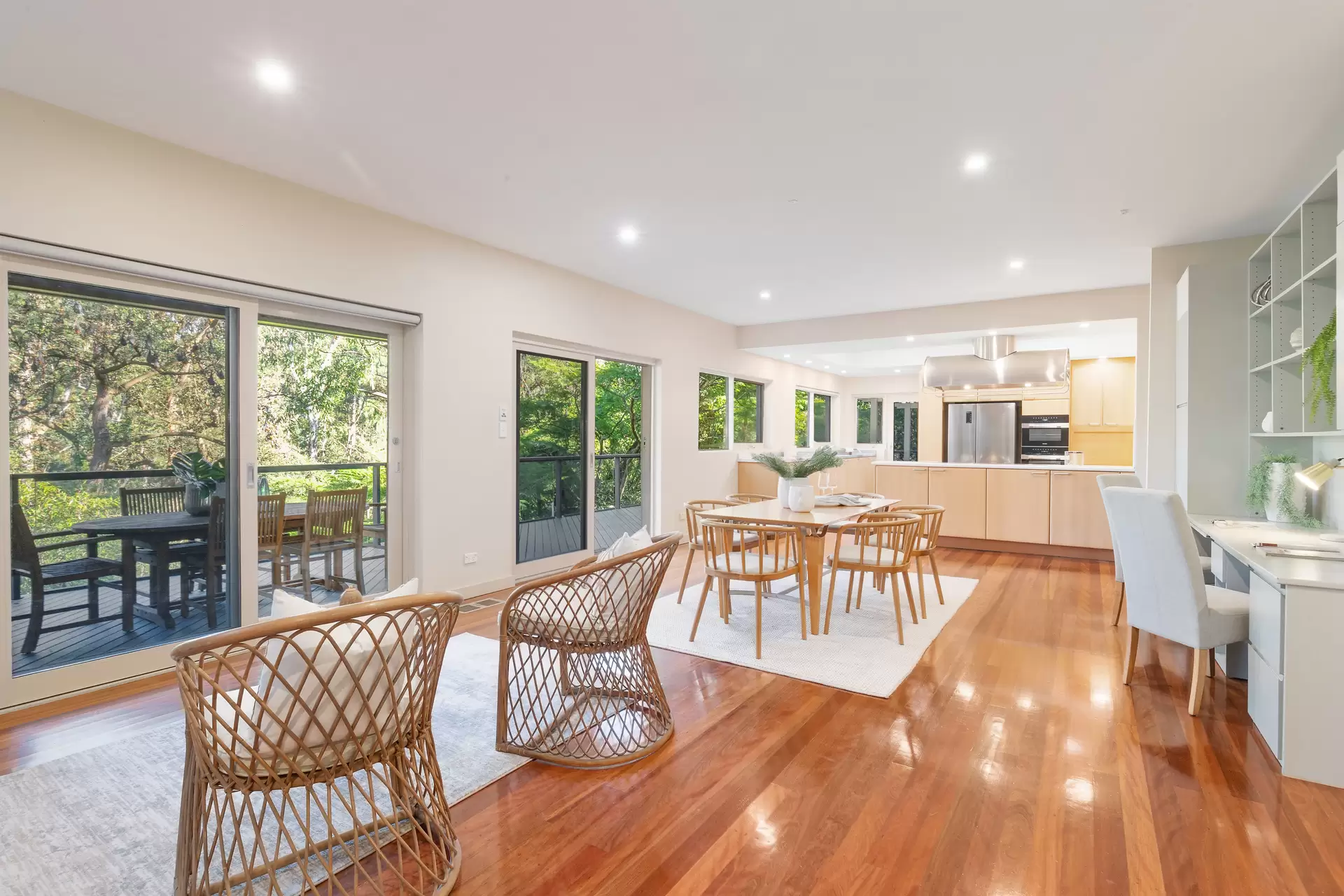 4 Taylor Street, Gordon Sold by The Marshall Group - image 2