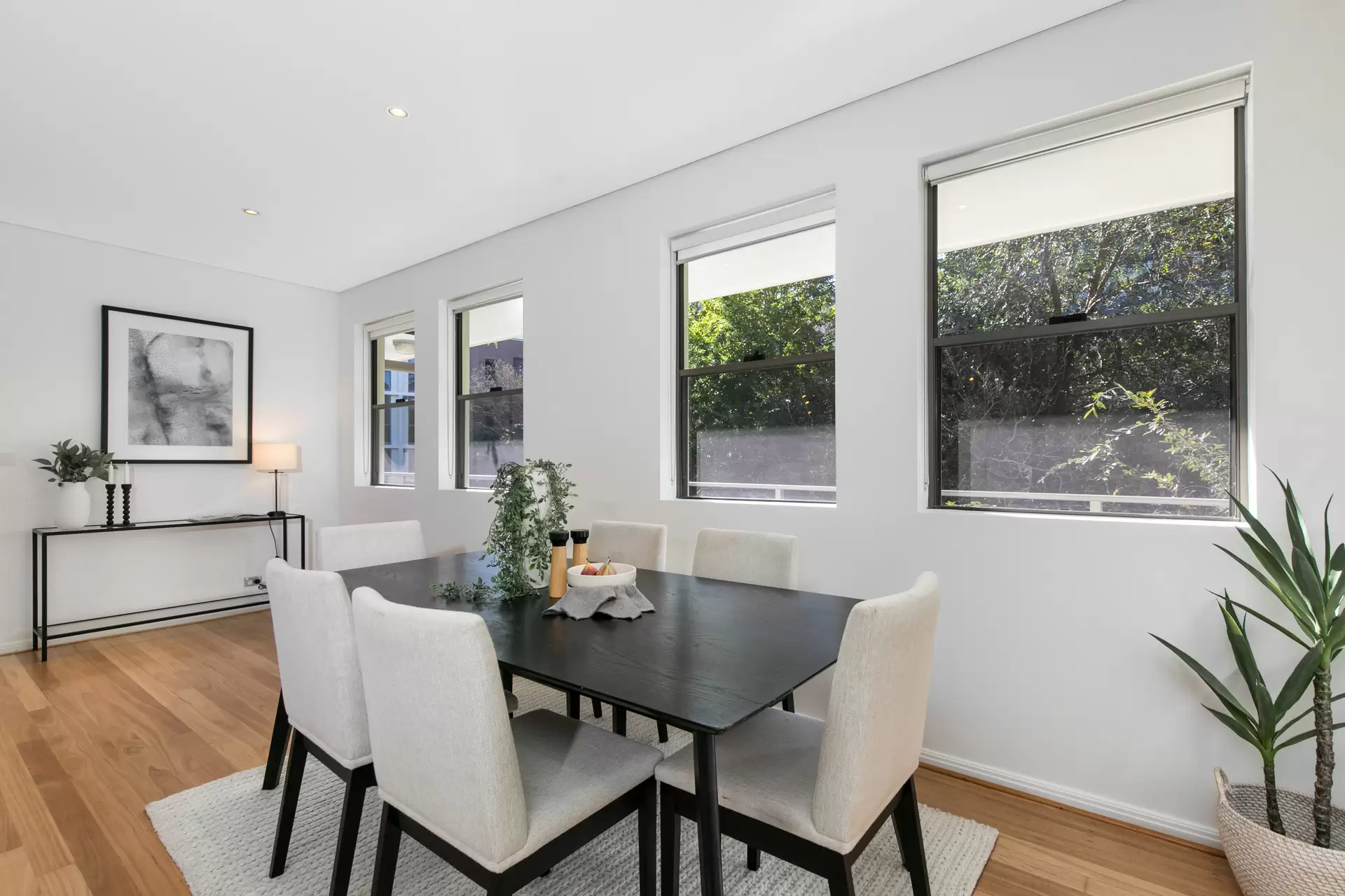 122/2C Munderah Street, Wahroonga Sold by The Marshall Group - image 5