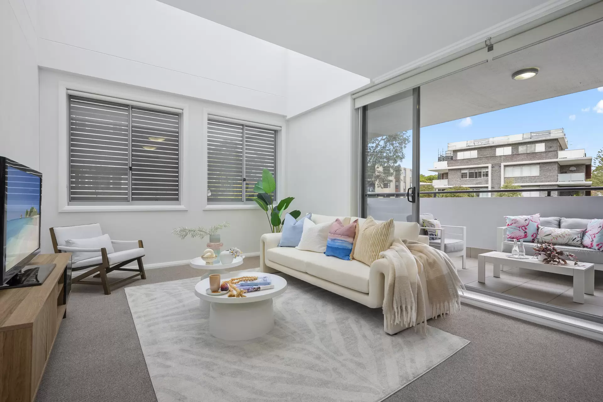 72/35-39 Dumaresq Street, Gordon Sold by The Marshall Group - image 2